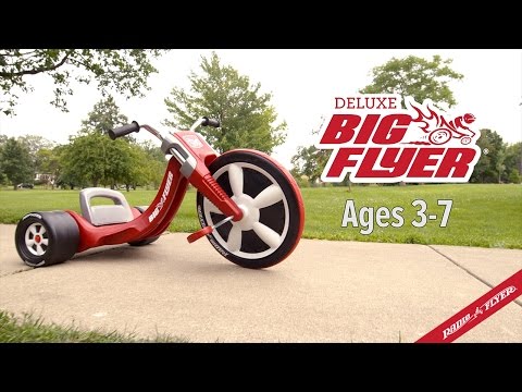 Load video: Radio Flyer Deluxe Big Flyer