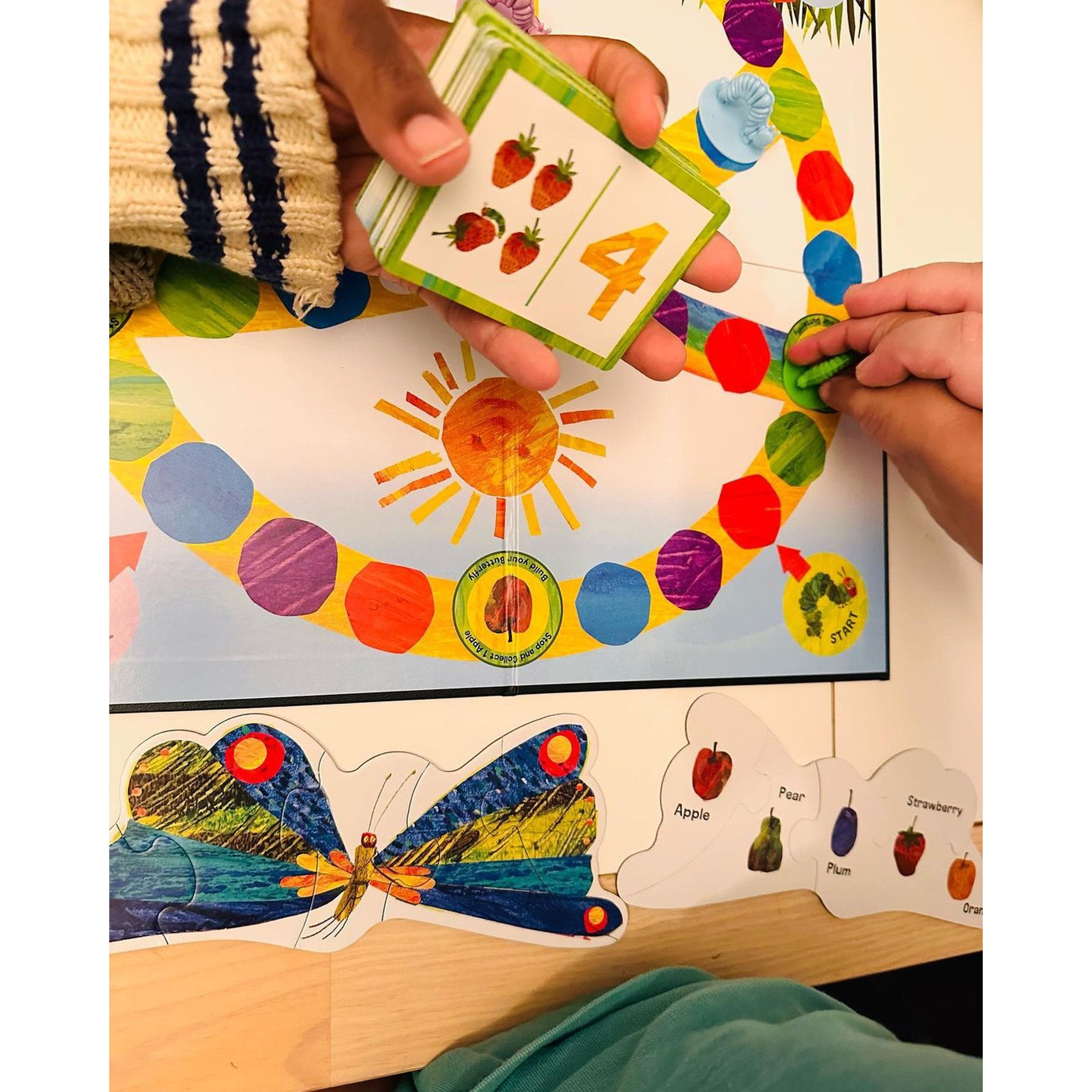 The Very Hungry Caterpillar - Let's Feed Game