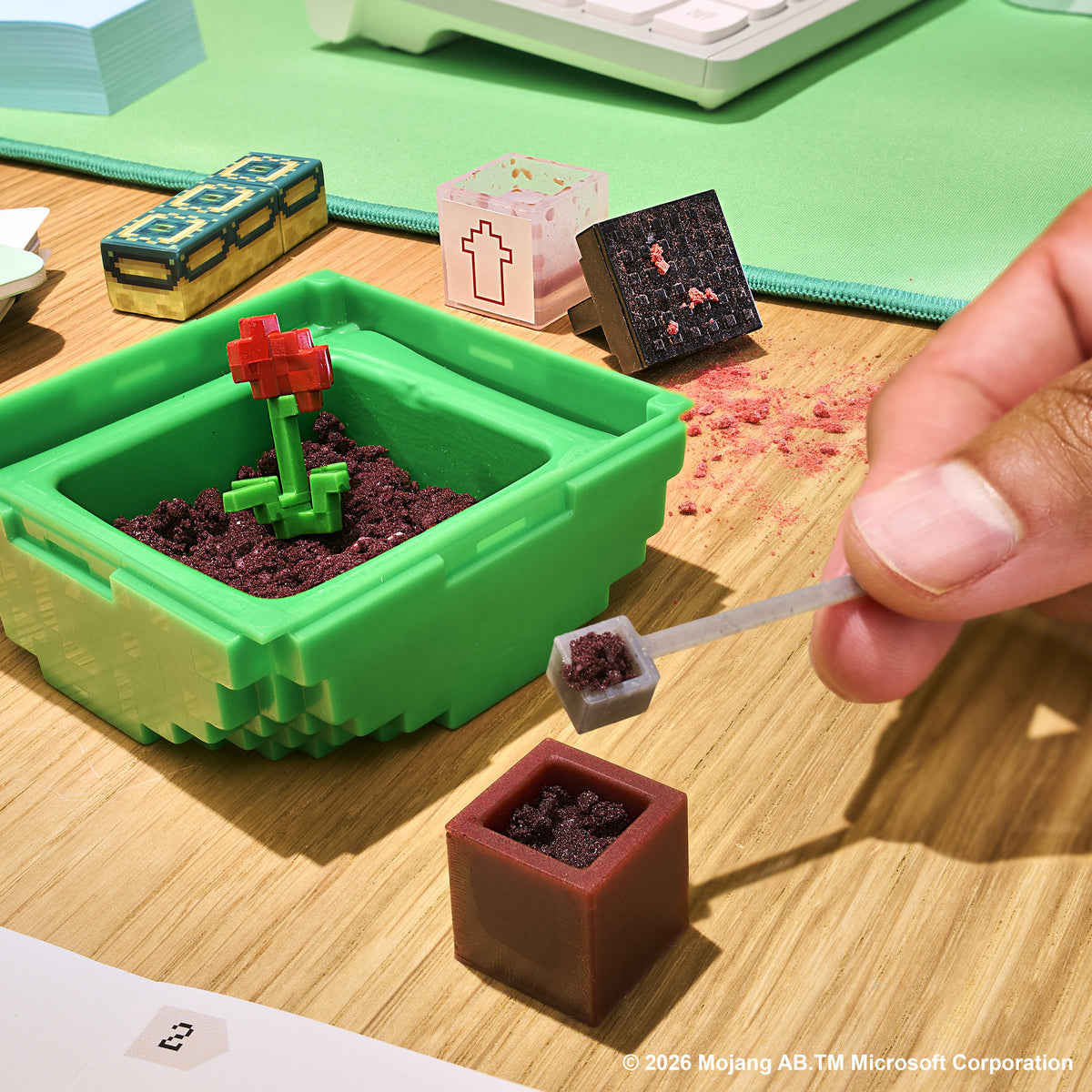 MGA's Miniverse - Make It Mini Minecraft Capsules