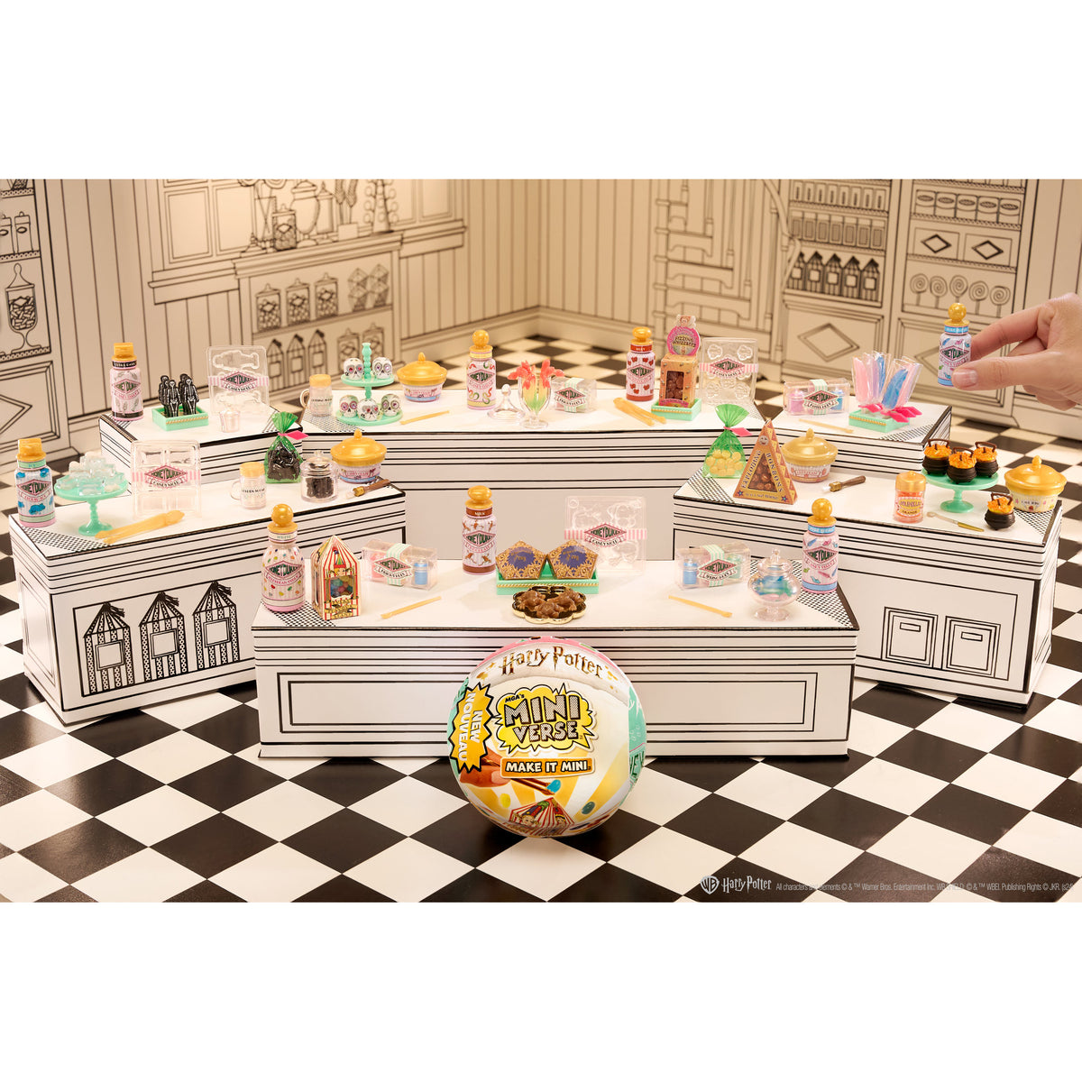 MGA's Miniverse Make It Happen - Harry Potter Honeydukes Blind Capsules