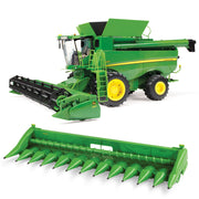 John Deere 1:16 Big Farm S690 Combine With Corn & Draper Head Attachments