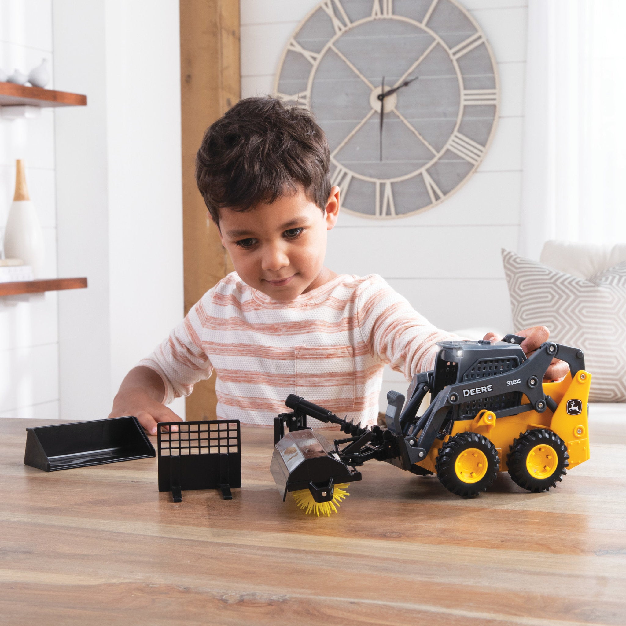 John Deere 1:16 318 Skid Steer Set