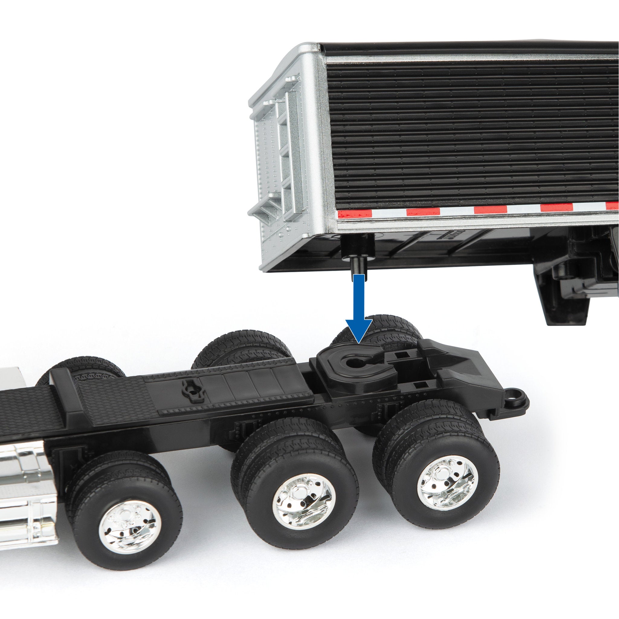 Peterbilt Die-Cast 1:32 Freightliner 122SD Semi With Grain Trailer