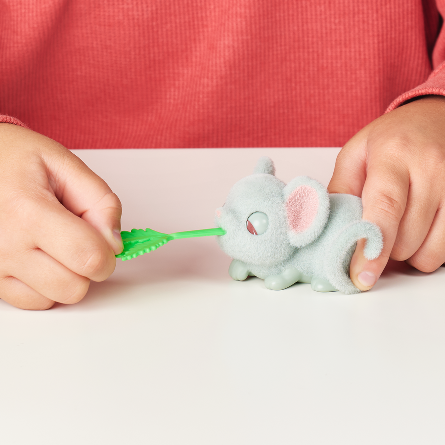 Little Live Pets Mama Surprise Minis S2 Mini Playset Lil Mouse