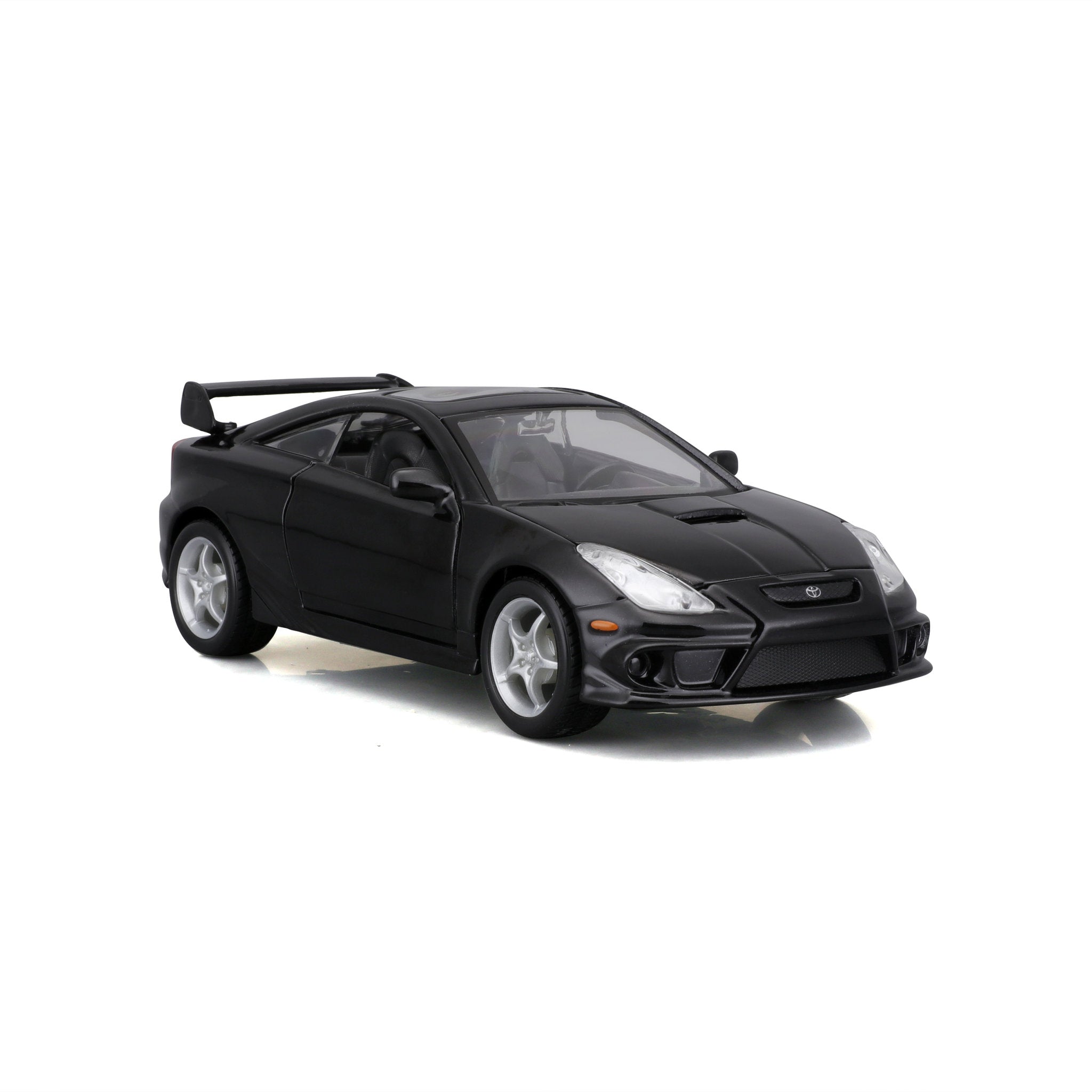 Maisto Die-Cast 1:24 2004 Toyota Celica GT-S Special Edition