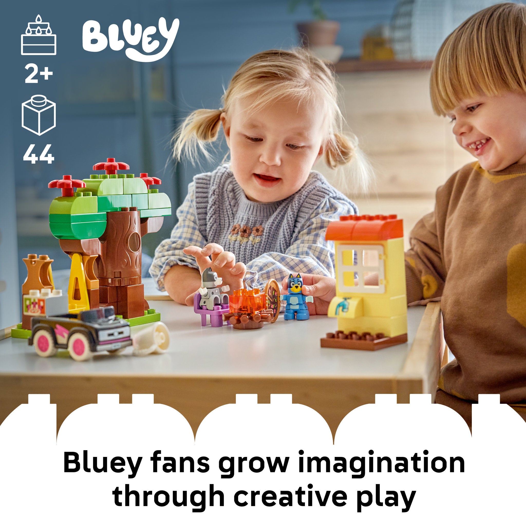 LEGO 10469 DUPLO Bluey Pizza Girls with Muffin and Bluey