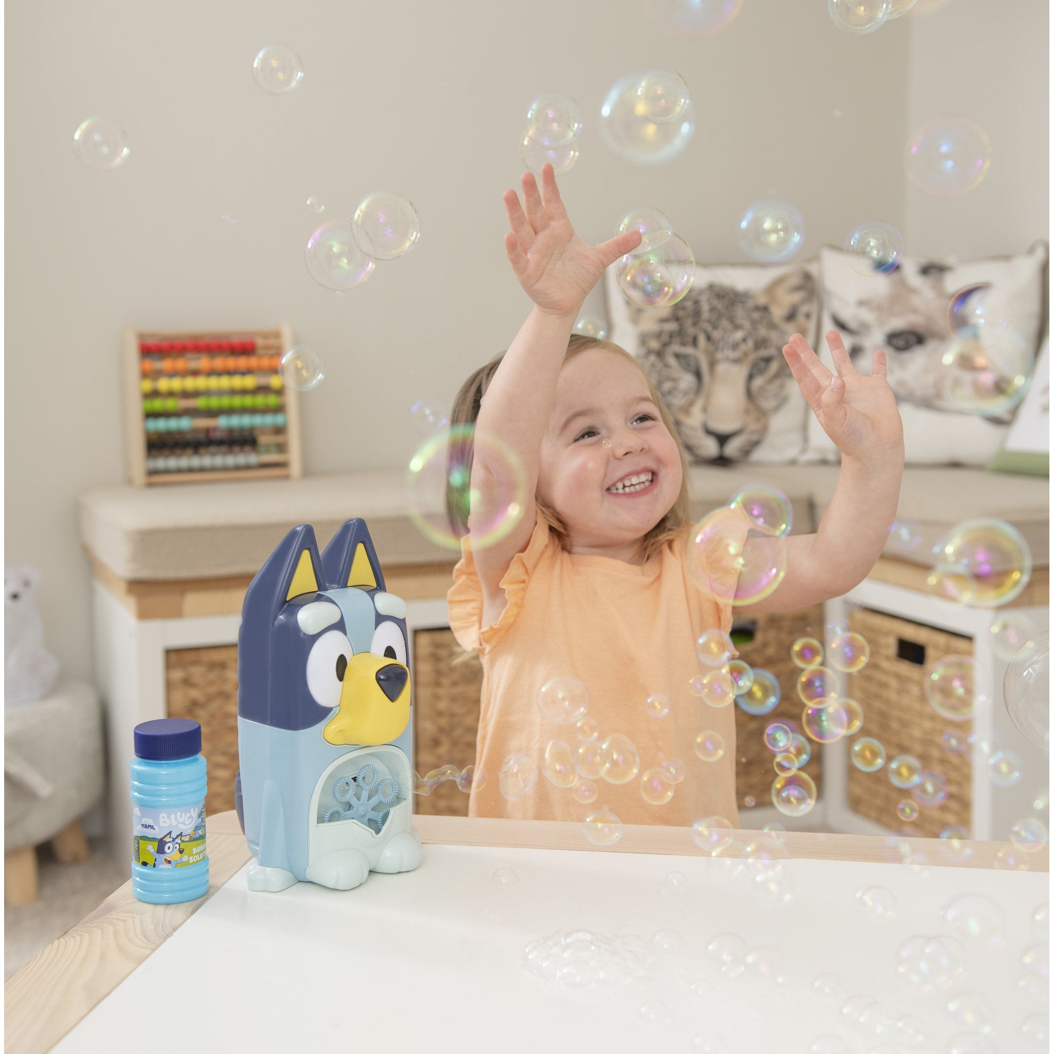 Bluey Bubble Machine
