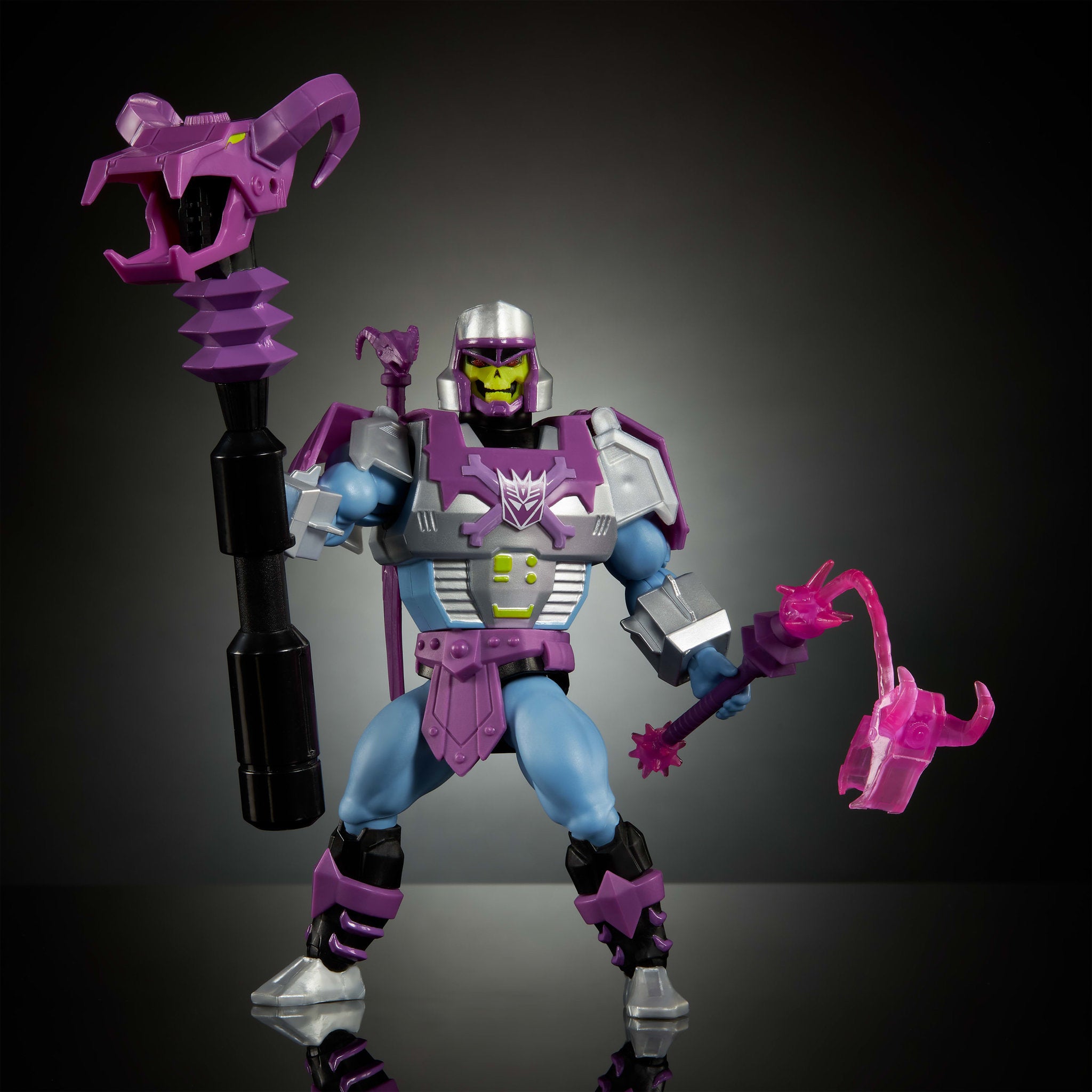 Masters of the Universe Origins & Transformers Action Figure - Megatron Armor Skeletor