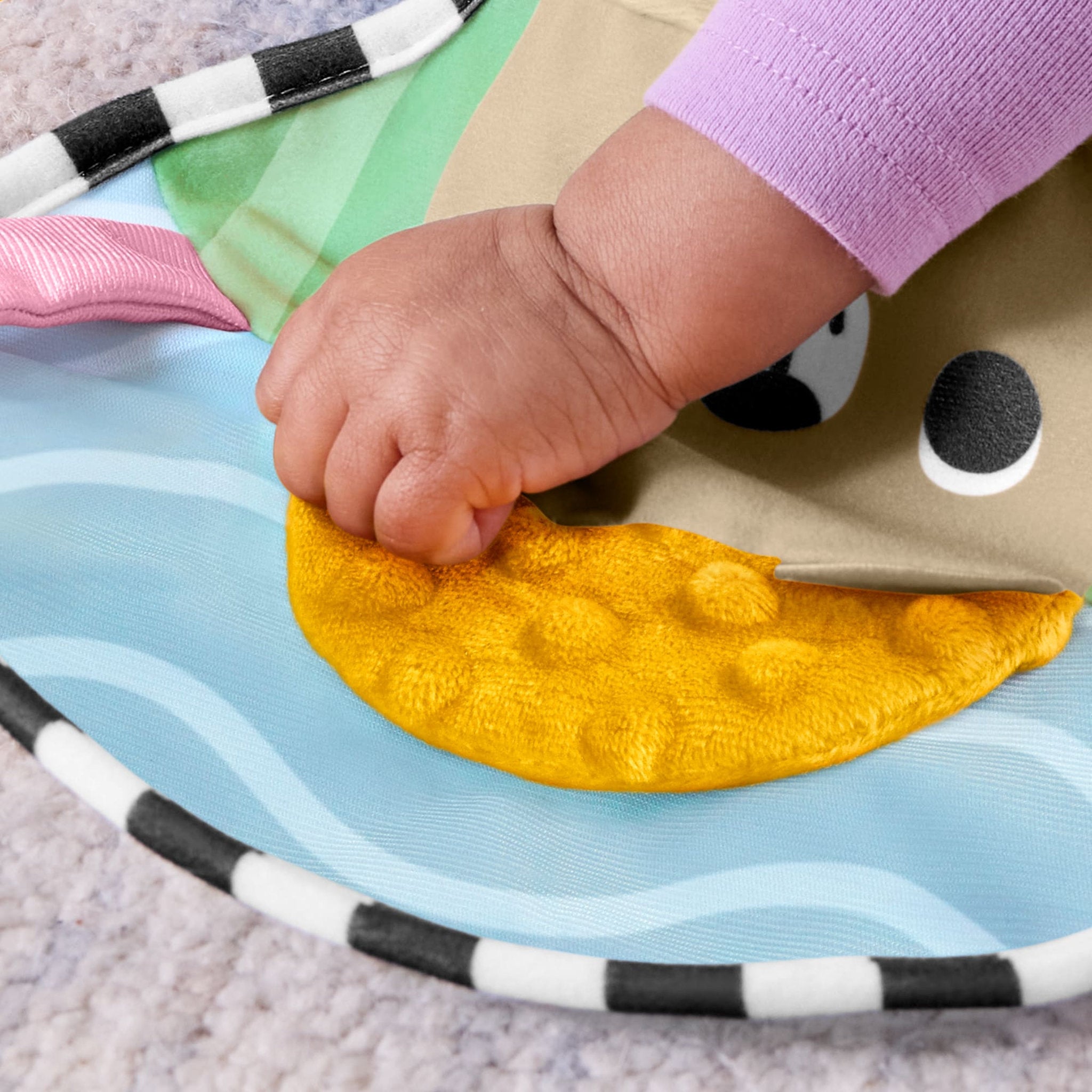 FIsher-Price Sensory Adventures Tummy Wedge