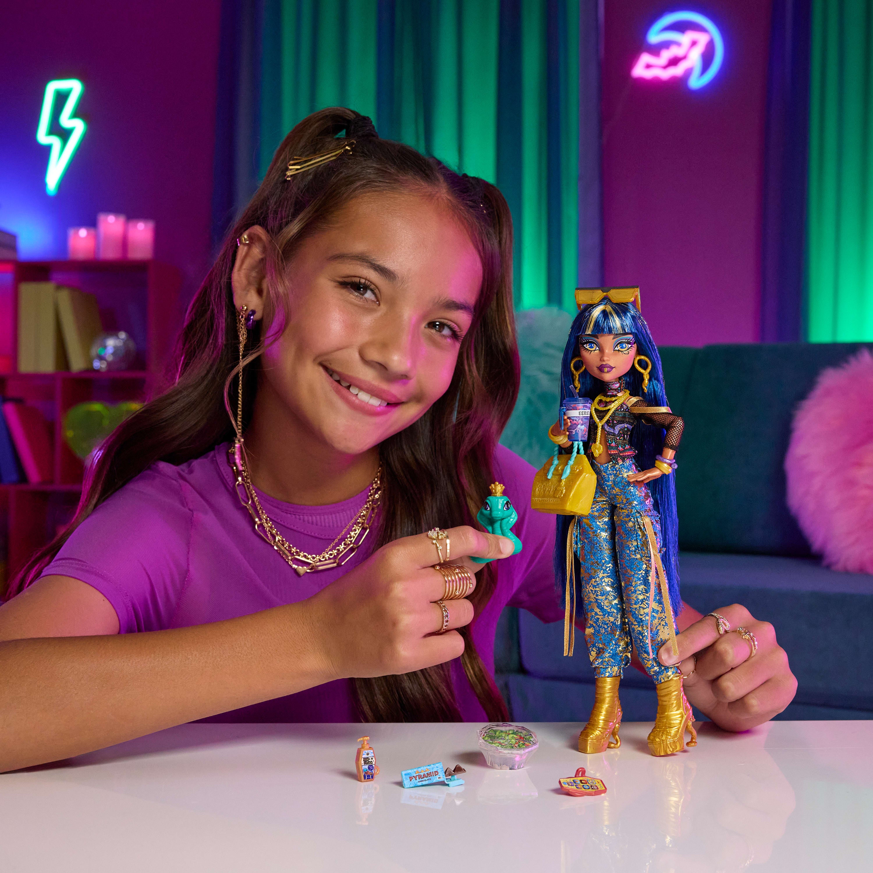Monster High Fashion Doll - Cleo De Nile