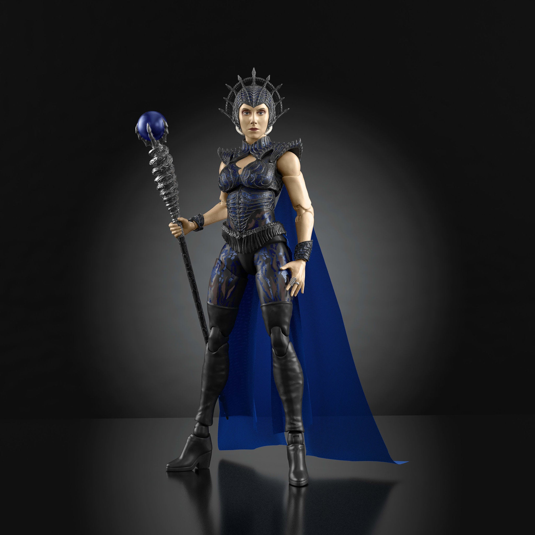 Master Of The Universe Chronicles 6.5 Inch Action Figure Evil-Lyn