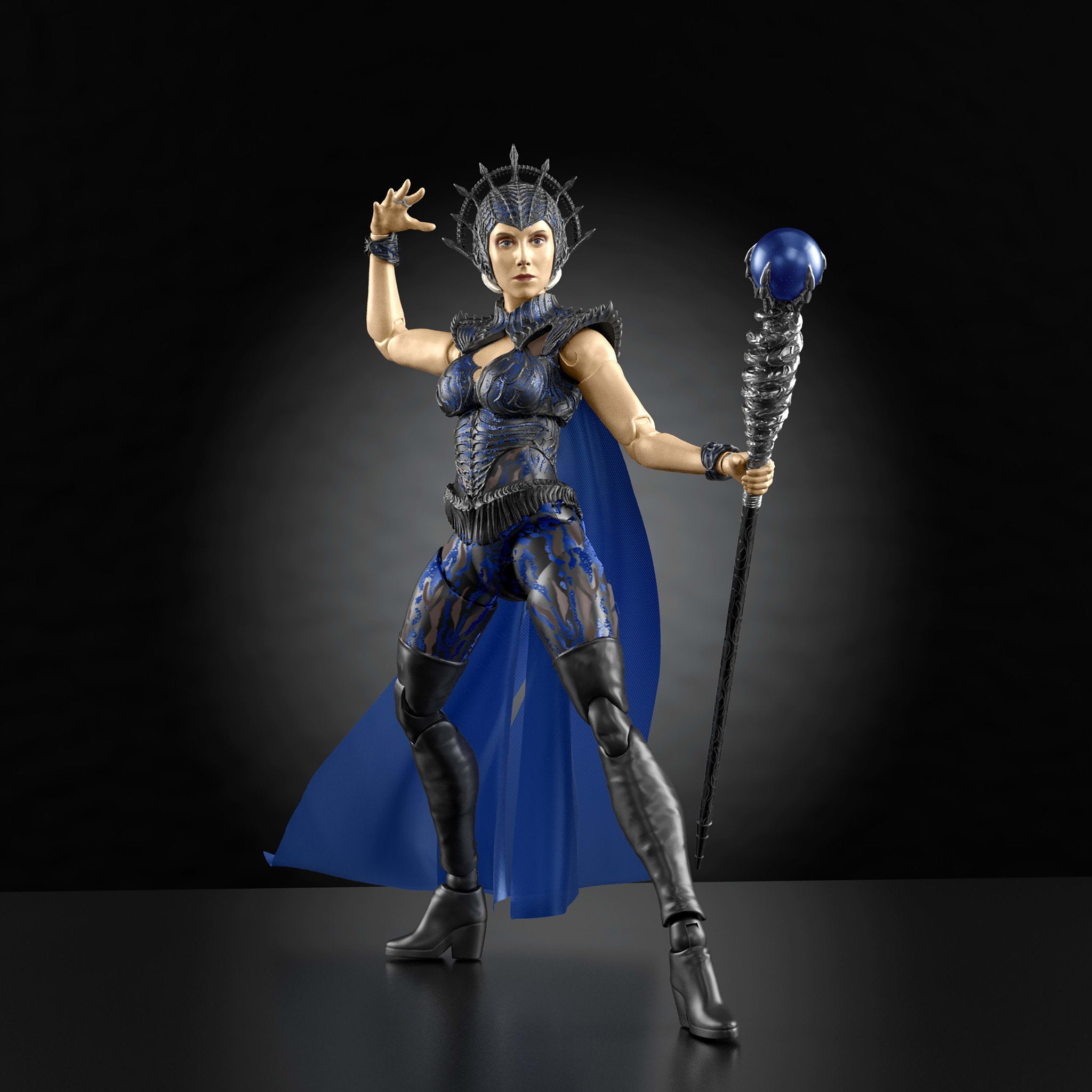 Master Of The Universe Chronicles 6.5 Inch Action Figure Evil-Lyn