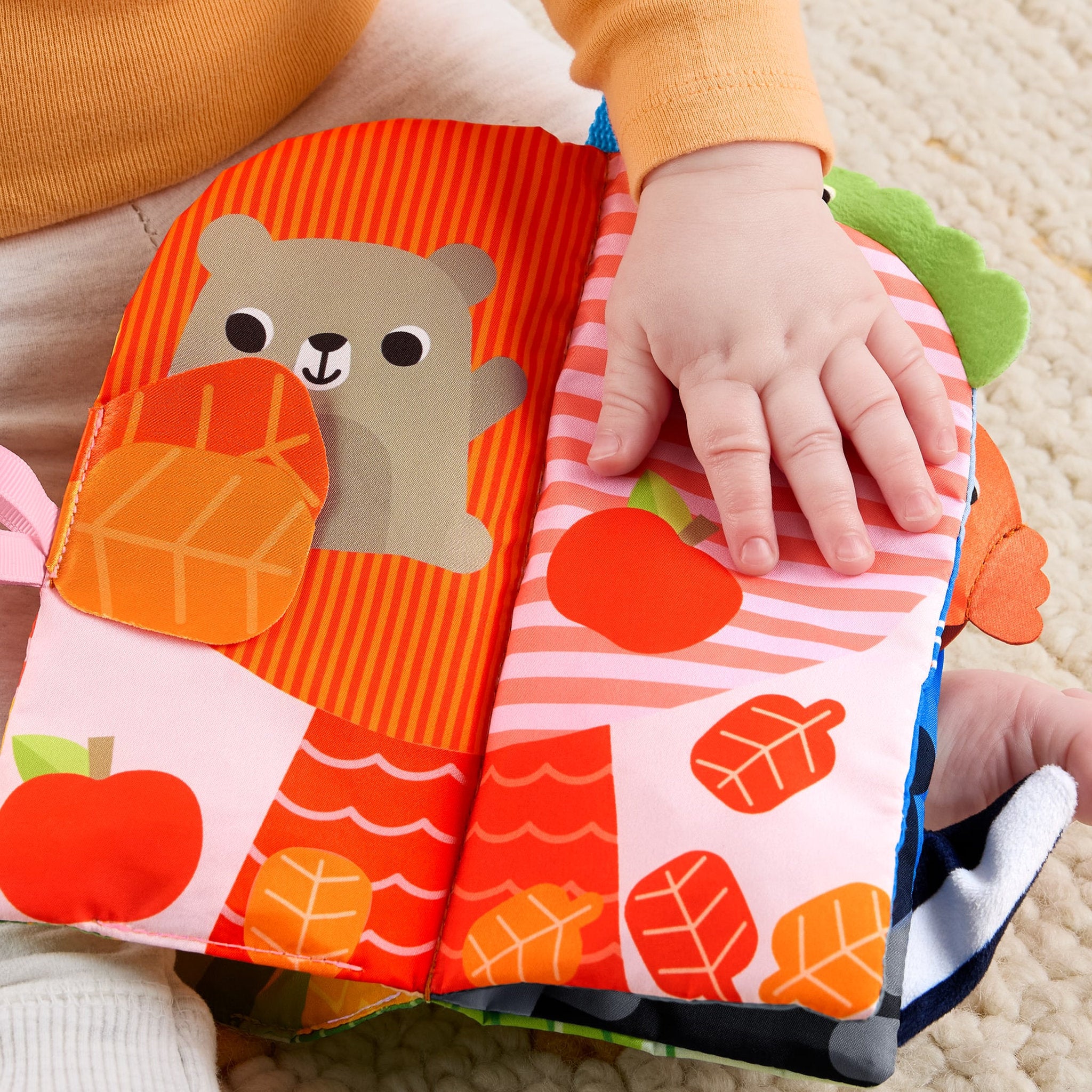 Fisher-Price Sensory Seasons Soft Book