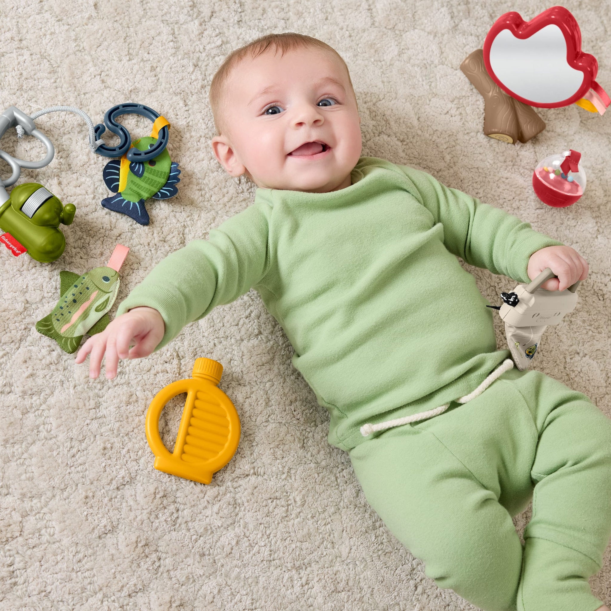 Fisher-Price Mini Me Moments Camp & Crinkle Gift Set