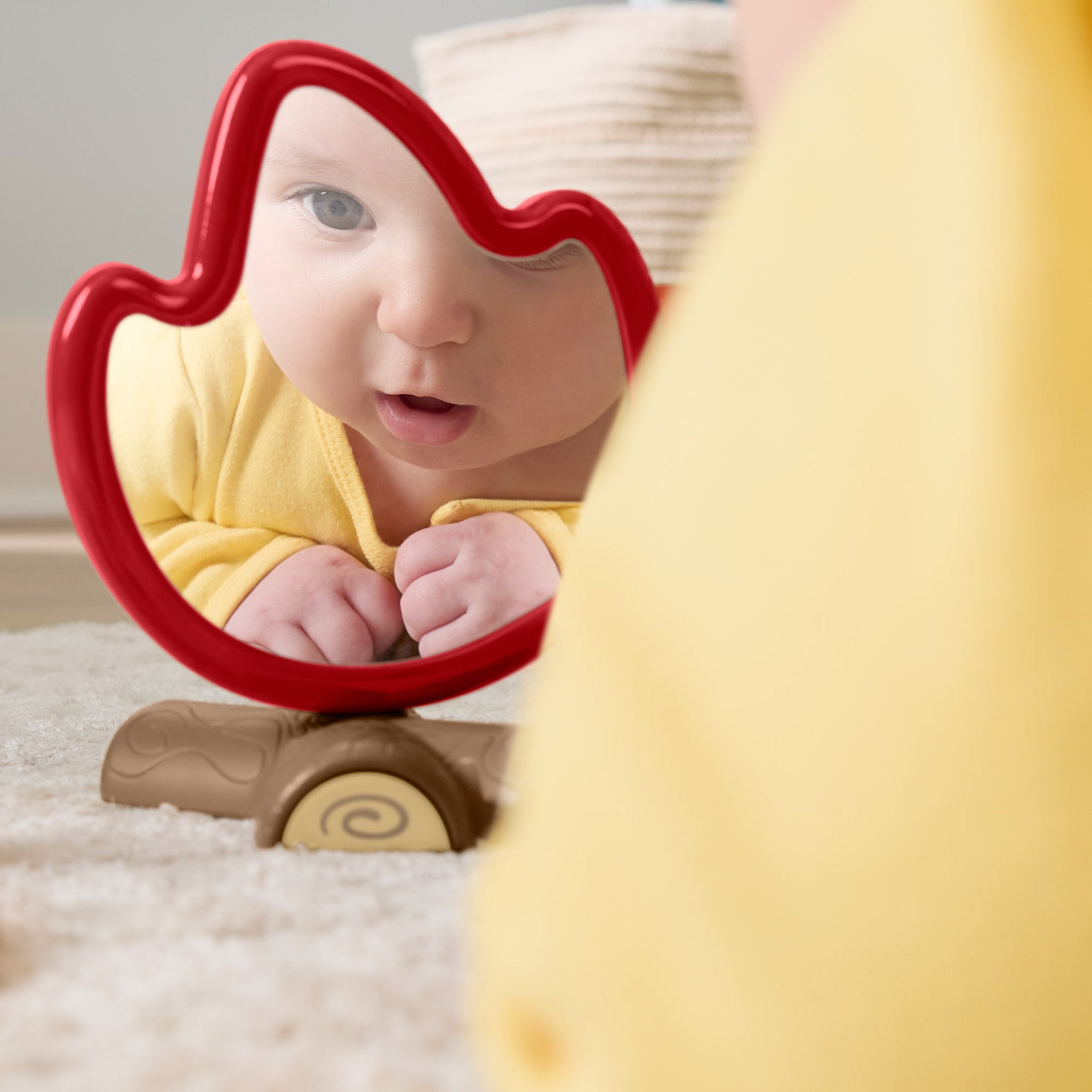 Fisher-Price Mini Me Moments Camp & Crinkle Gift Set