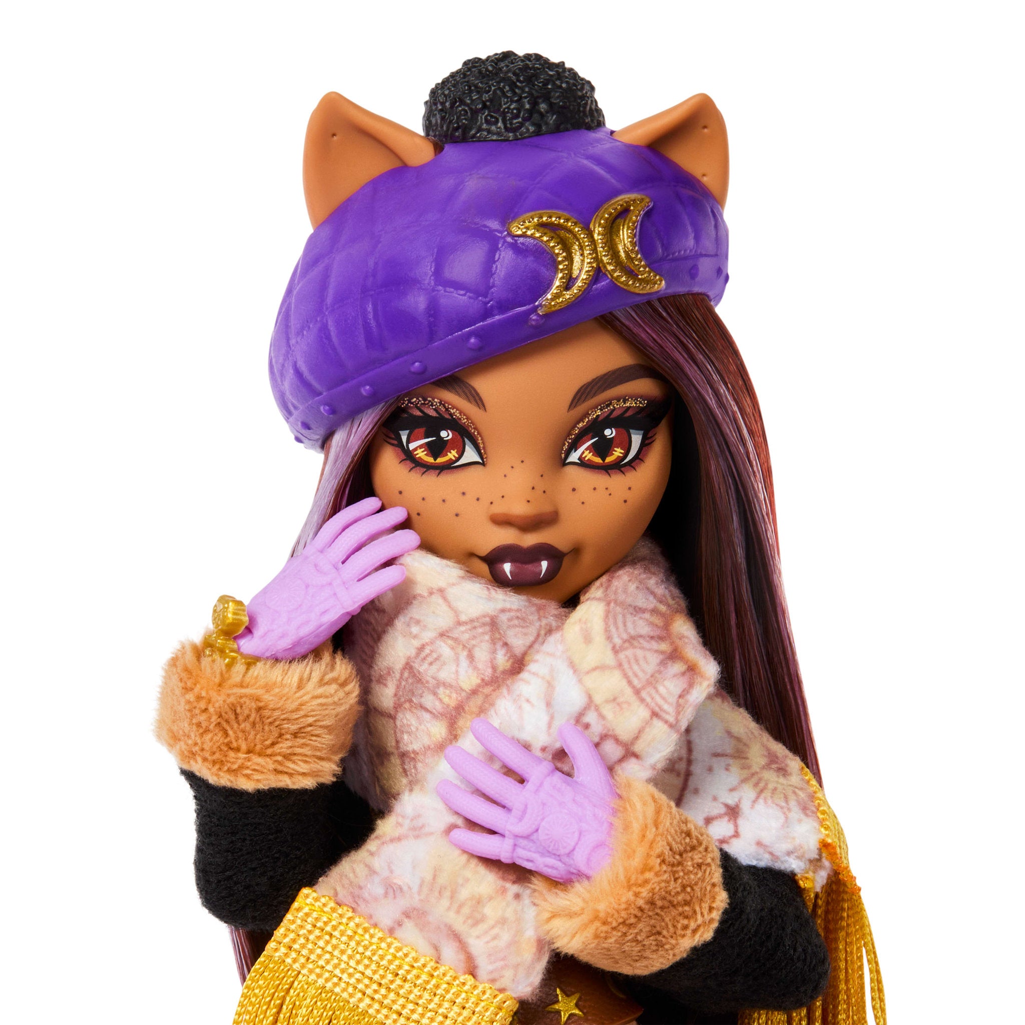 Monster High Skulltimate Secrets Cabin Slay-cation Fashion Doll - Clawdeen Wolf