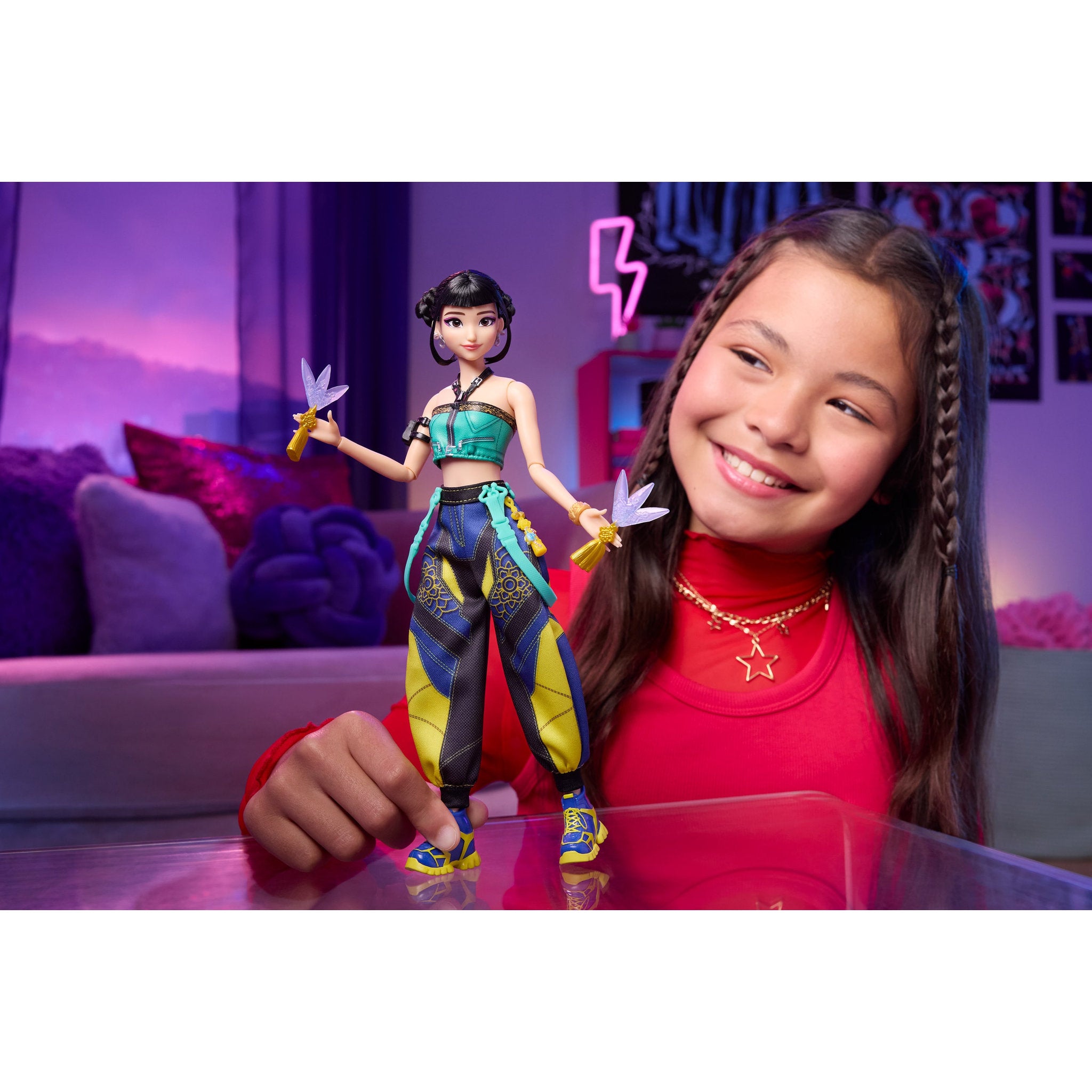KPop Demon Hunters Zoey Doll