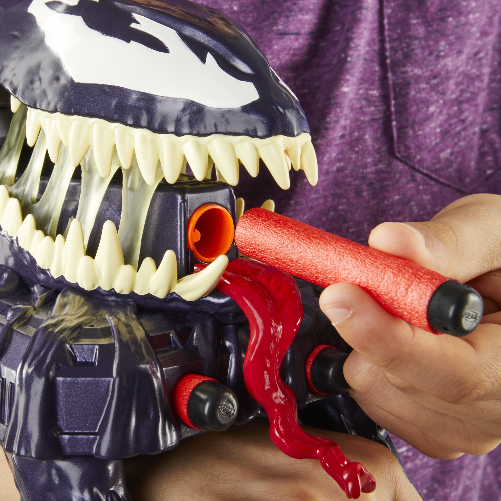 NERF Marvel Spider-Man VenomVersus Venom -  Strike Gauntlet