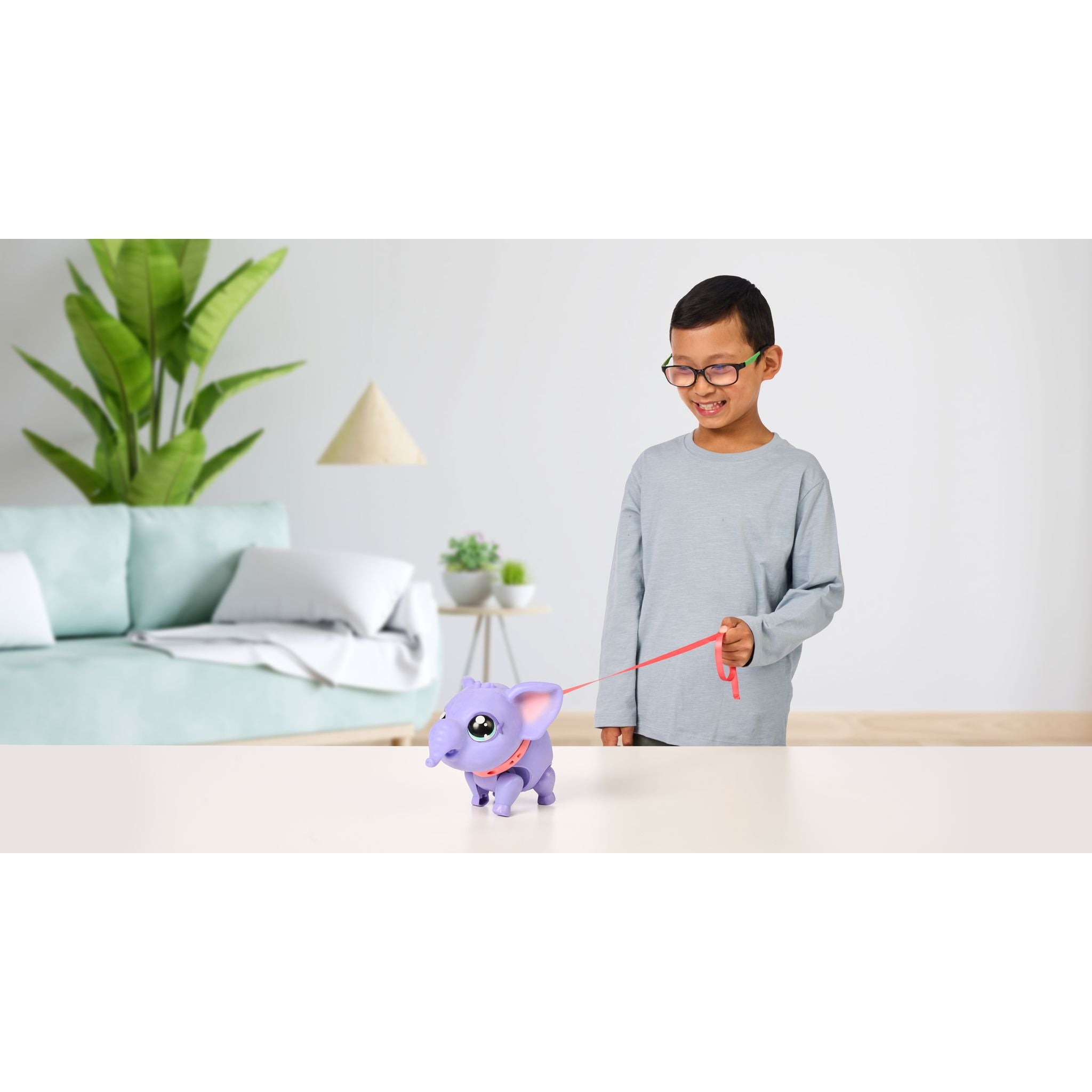 Little Live Pets My Walking Elephant Jungle Series 'Toots'