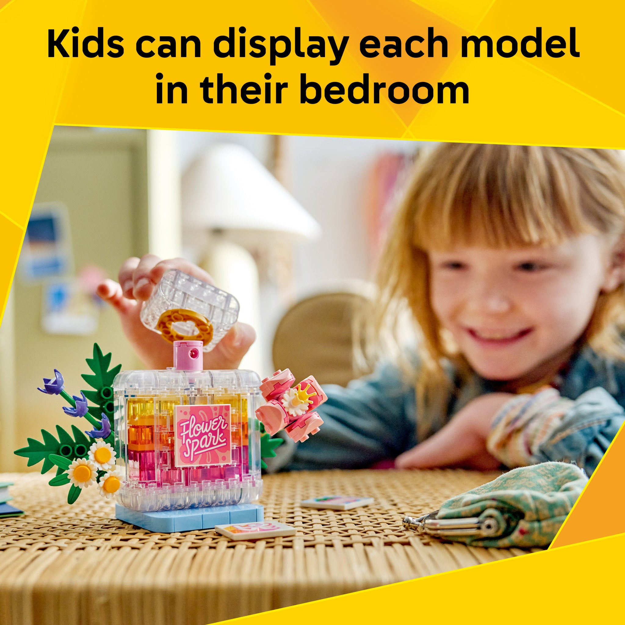 LEGO 31383 Creator Floral Decor Bottle