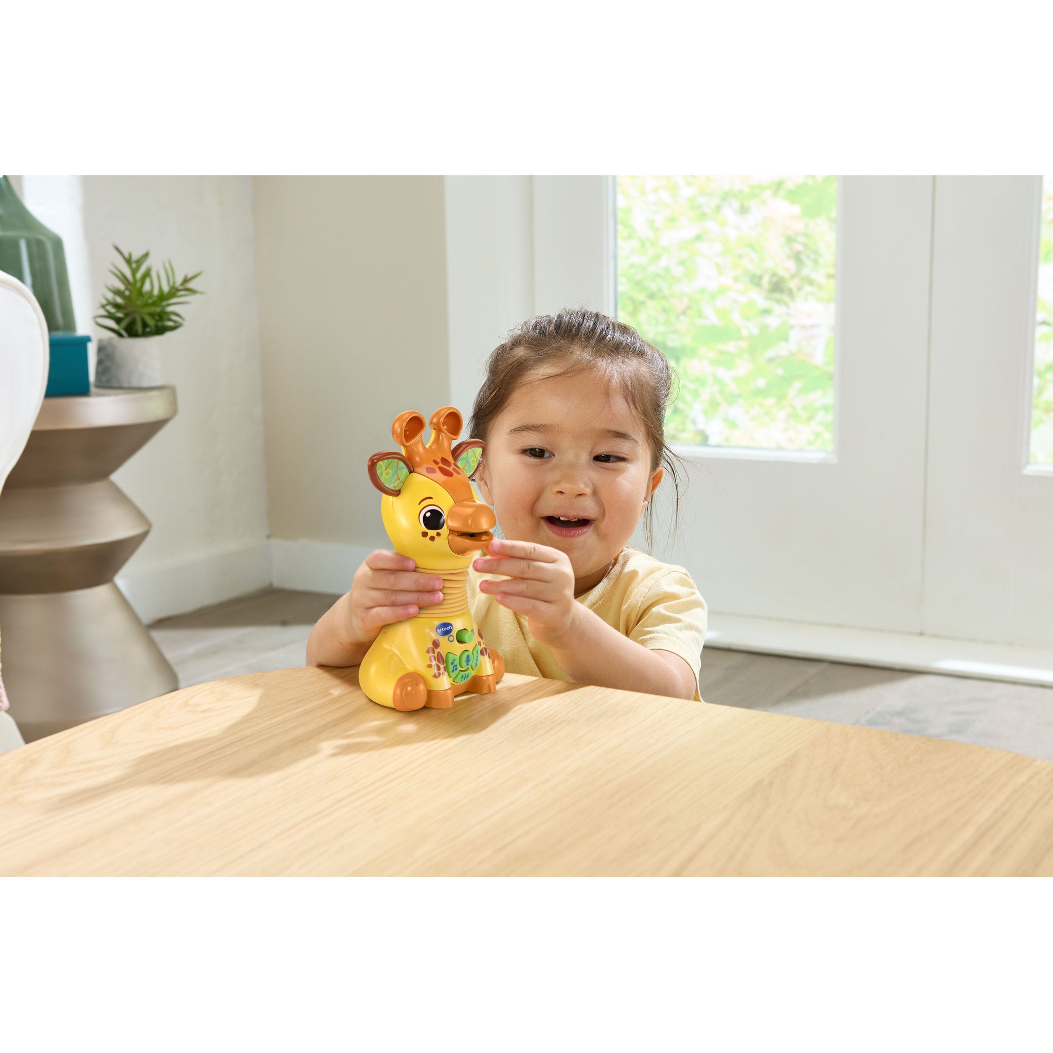 VTech Stretch & Play Pals Giraffe