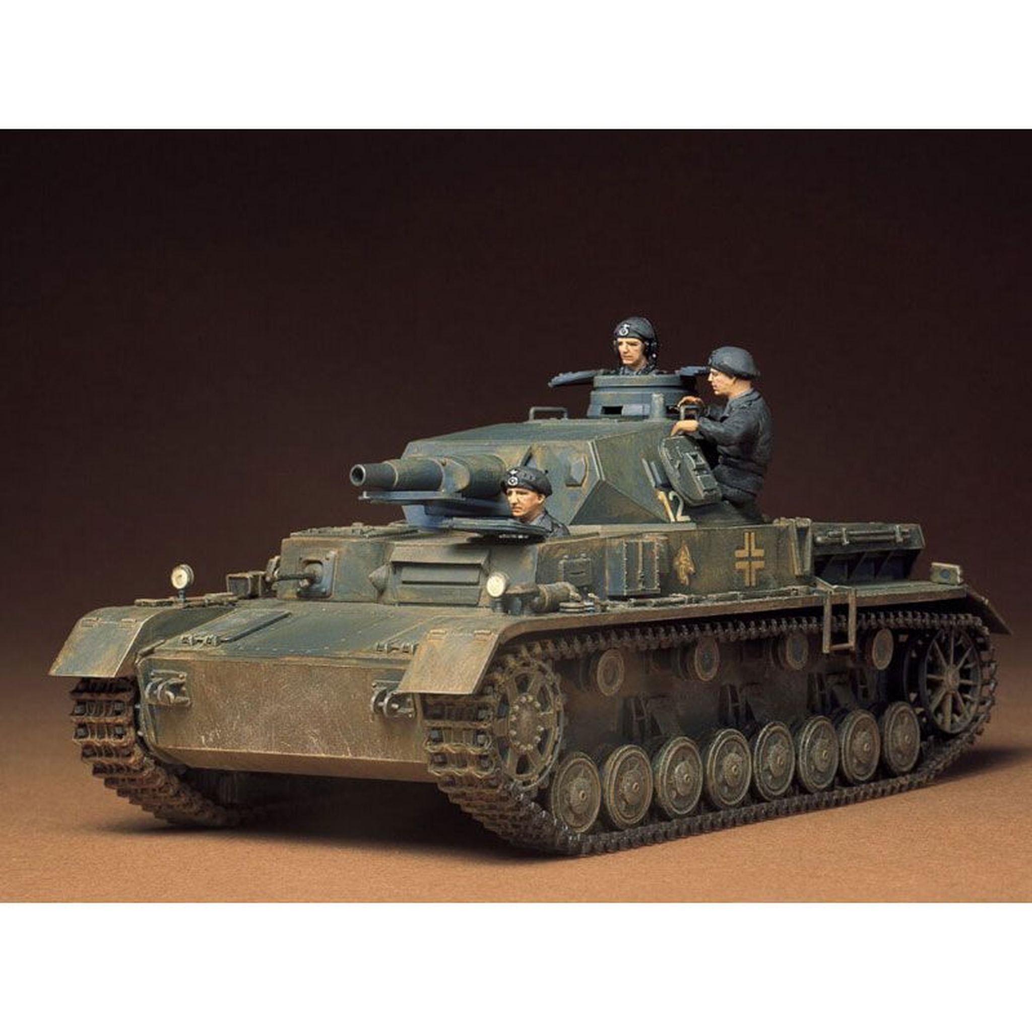 Tamiya 1:35 German WWII Tank PZKPW IV AUSF. D Model Kit