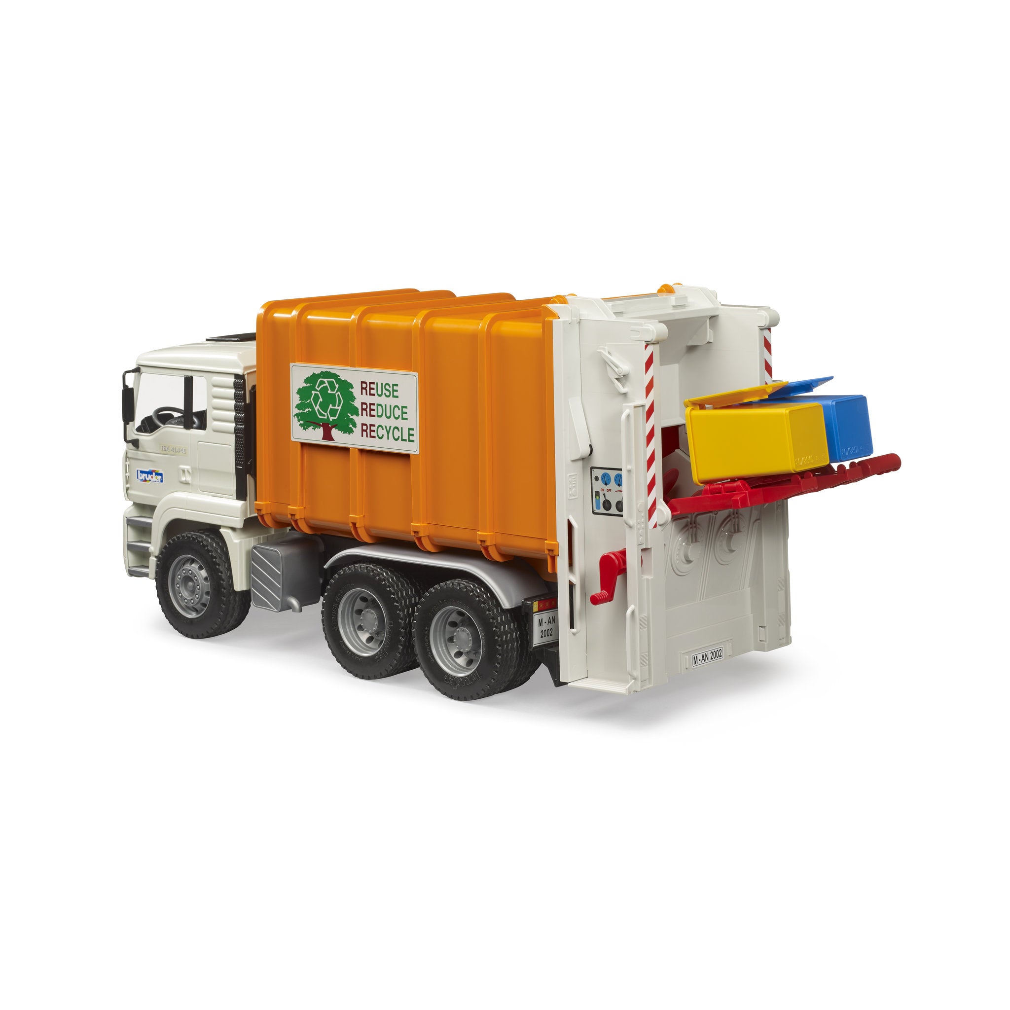 Bruder Man 1:16 Rear Loading Garbage Truck