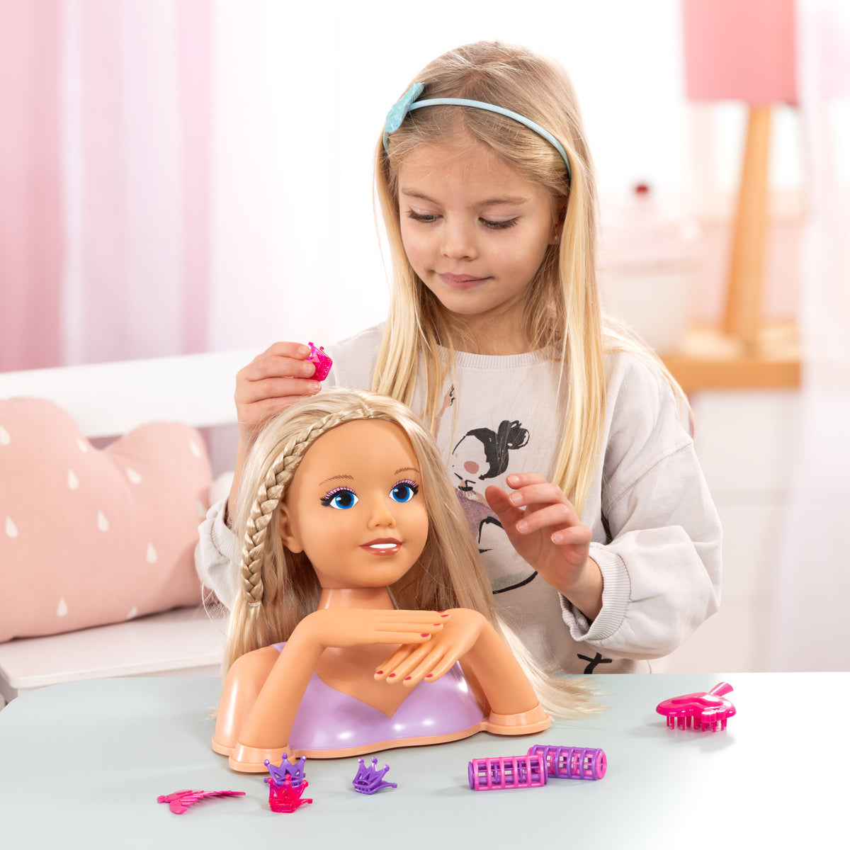 Bayer Lisa Top Model Styling Head