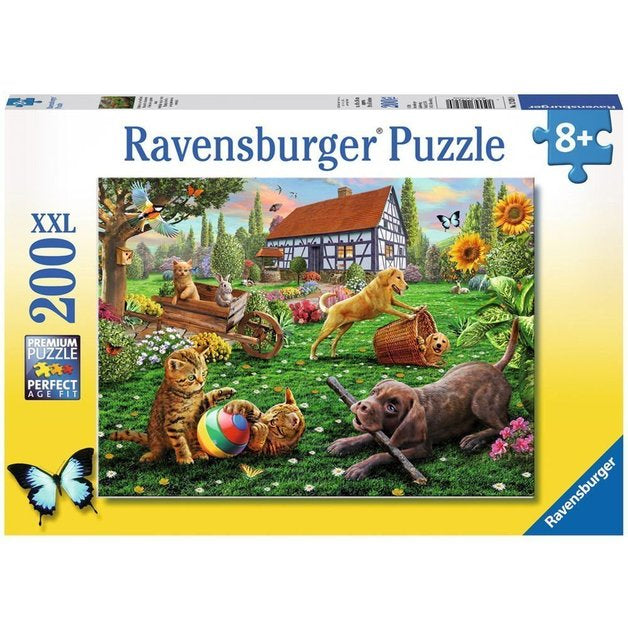 Ravensburger Playing In The Yard 200 Piece - Toyworld Australia