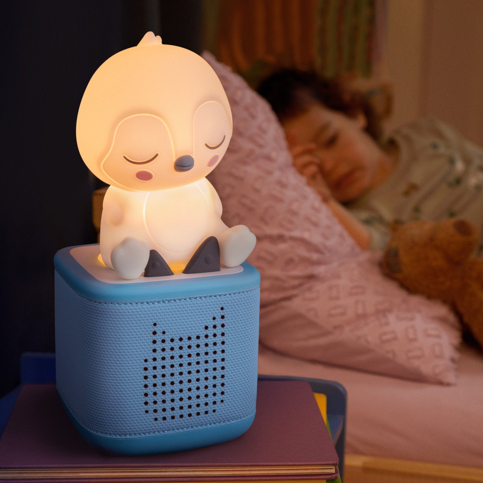 Tonies Sleepy Friends - Sleepy Penguin Night Light