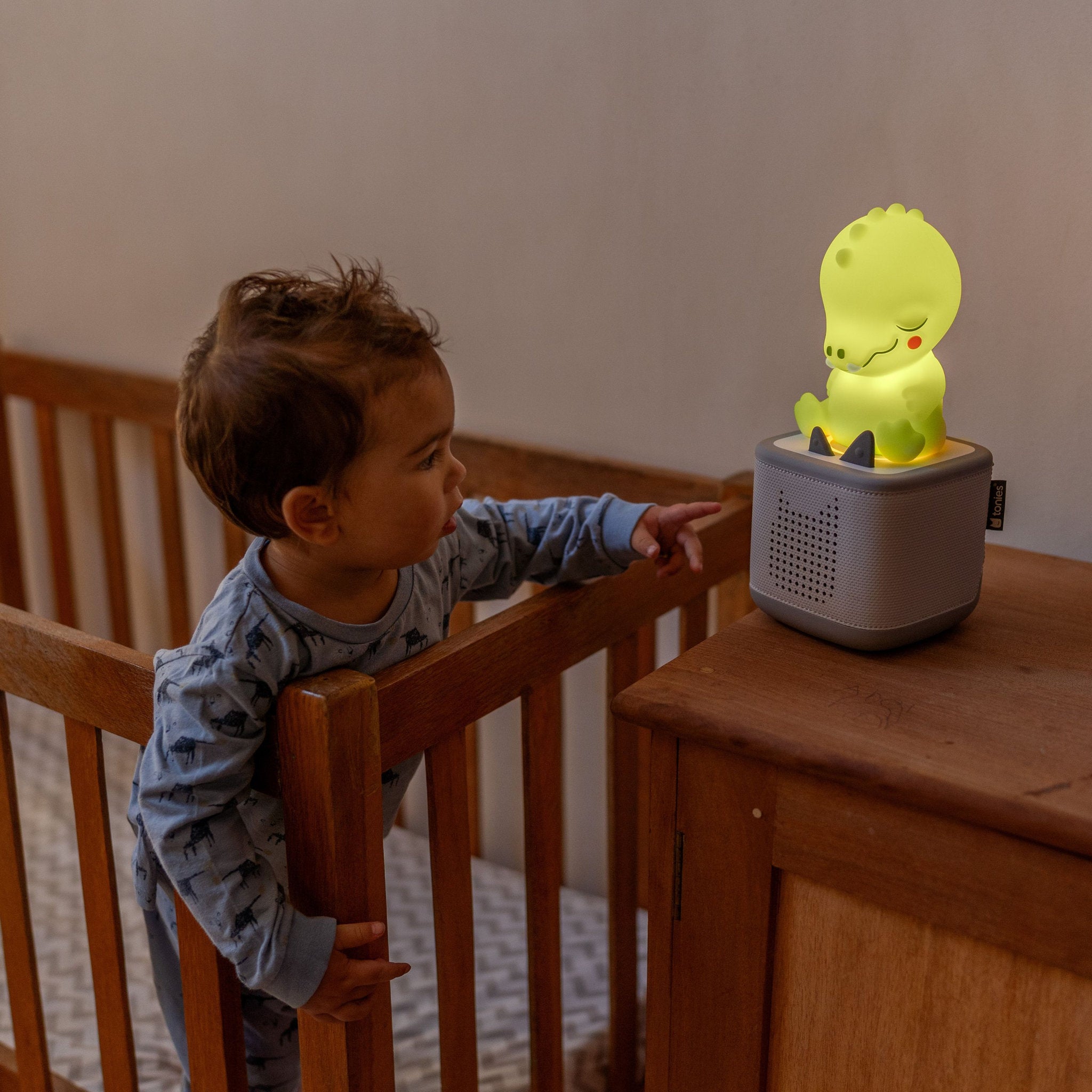 Tonies Sleepy Friends Crocodile Night Light
