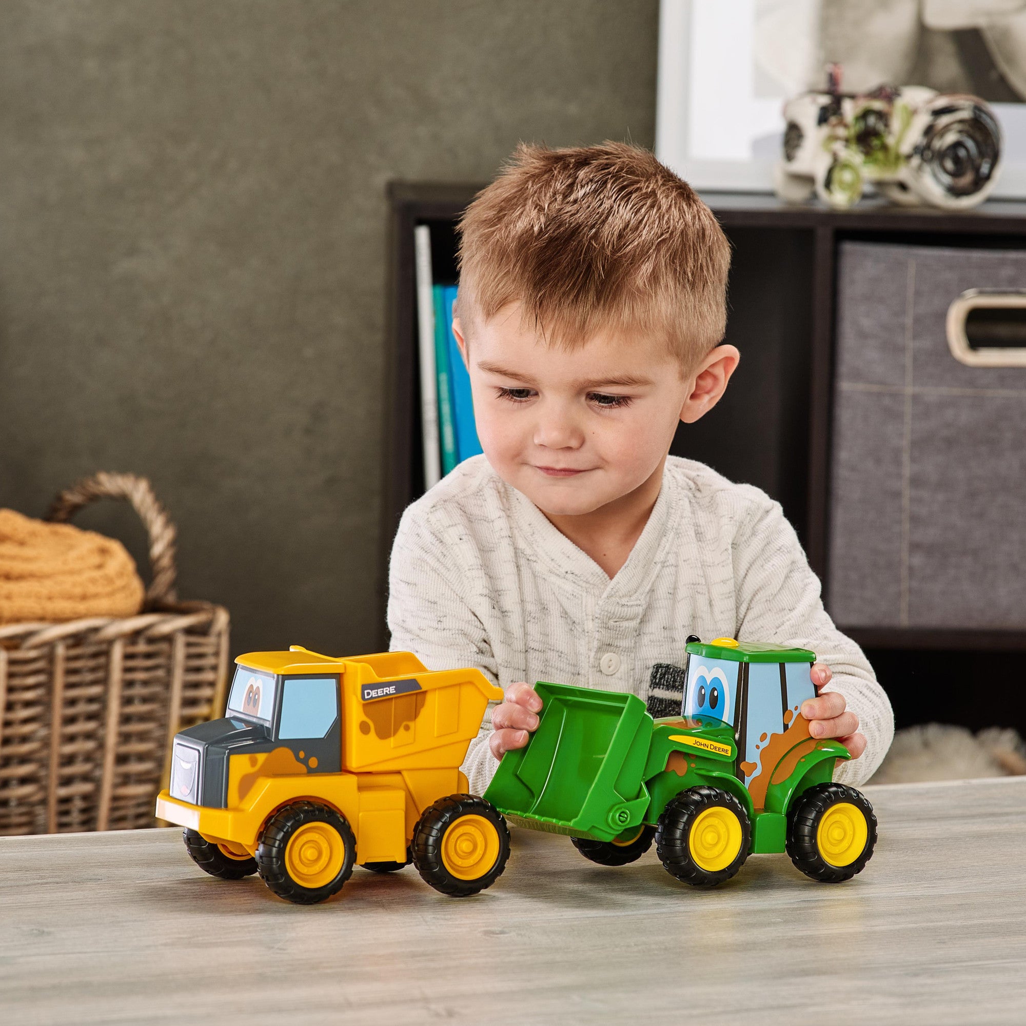 John Deere Farmin Friends Assorted Styles - Toyworld Australia