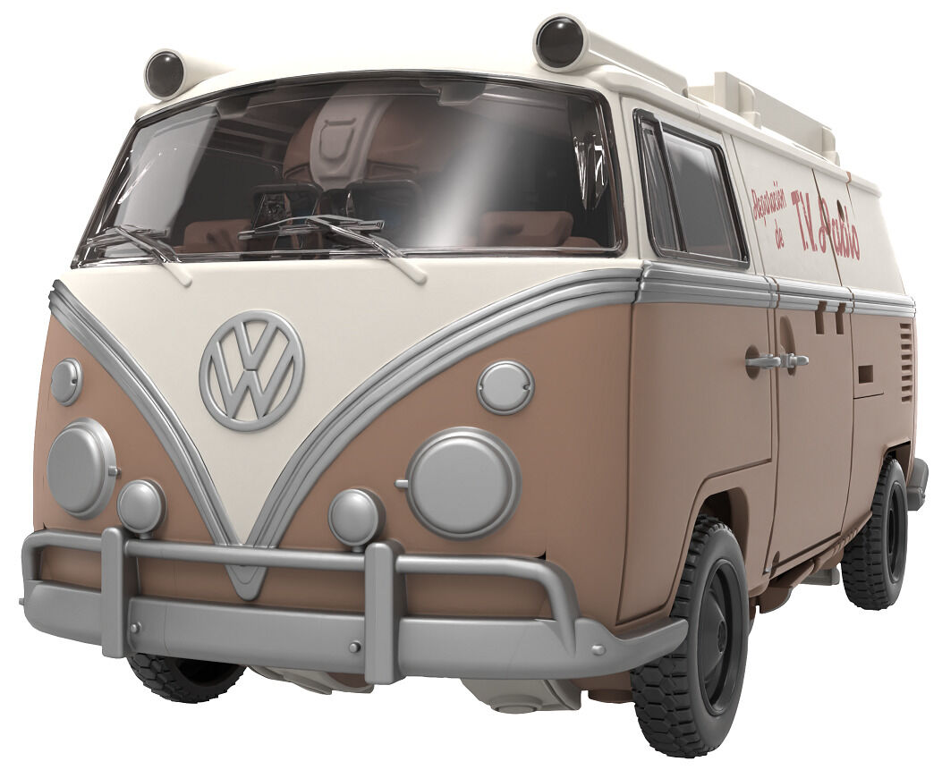 Transformers Generations Studio Series Wheeljack Deluxe Action Figure