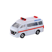 Tomica NV350 Caravan Ambulance #018