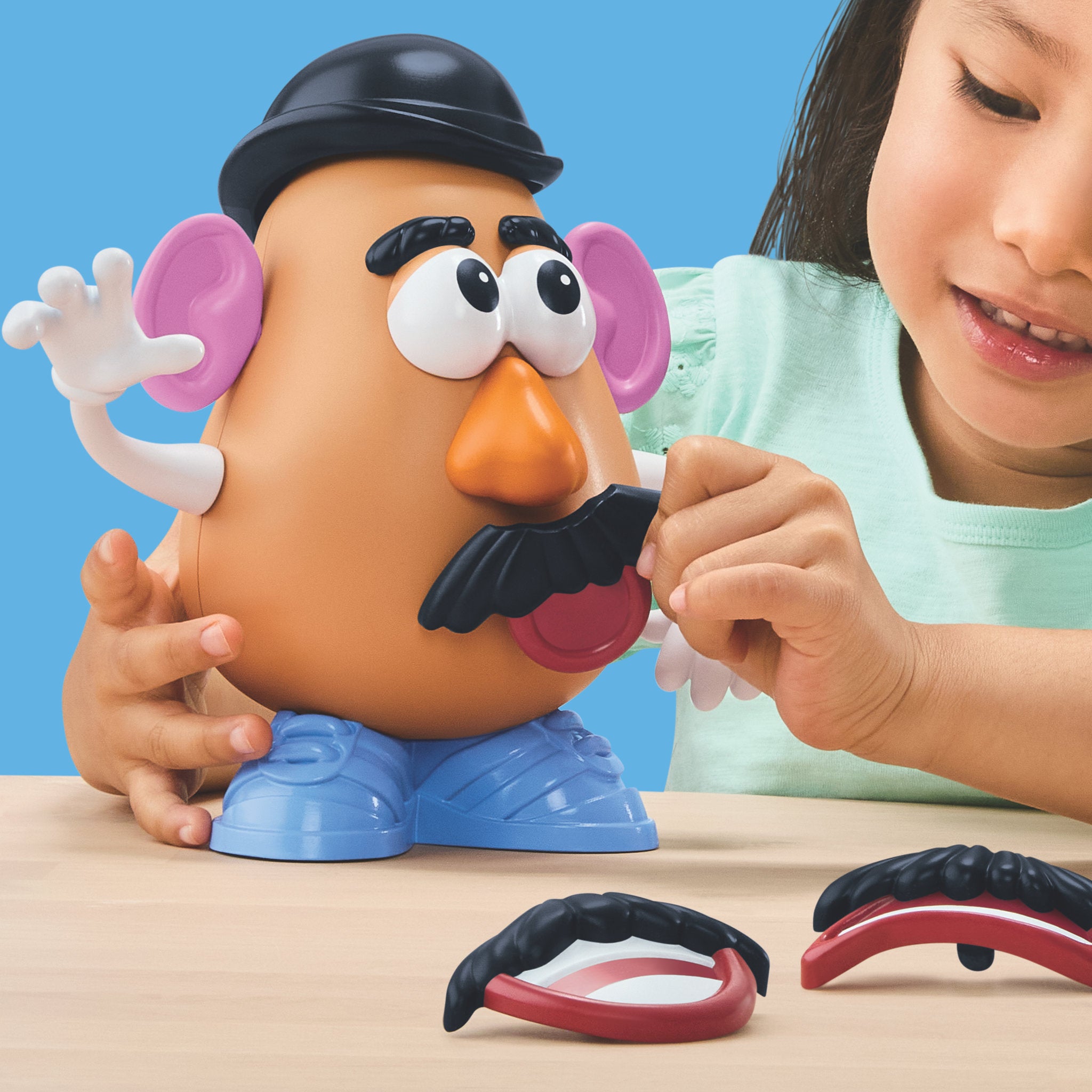 Disney Pixar Toy Story 5 Potato Head Talkin Mr Potato Head Set