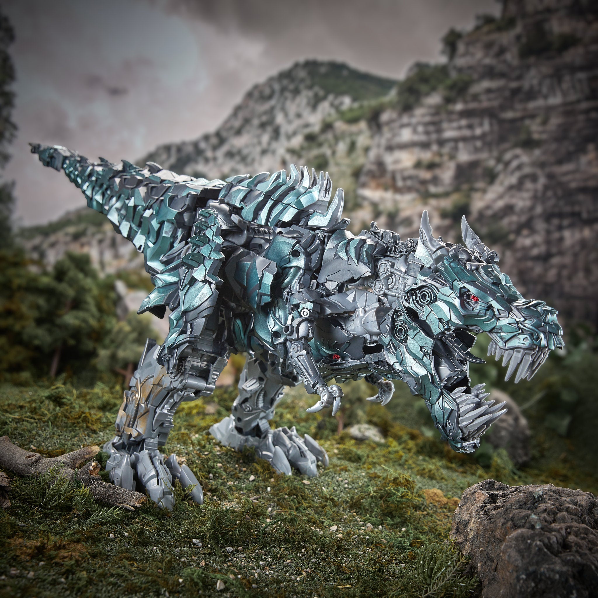 Transformers Studio Series Titan Class - Grimlock