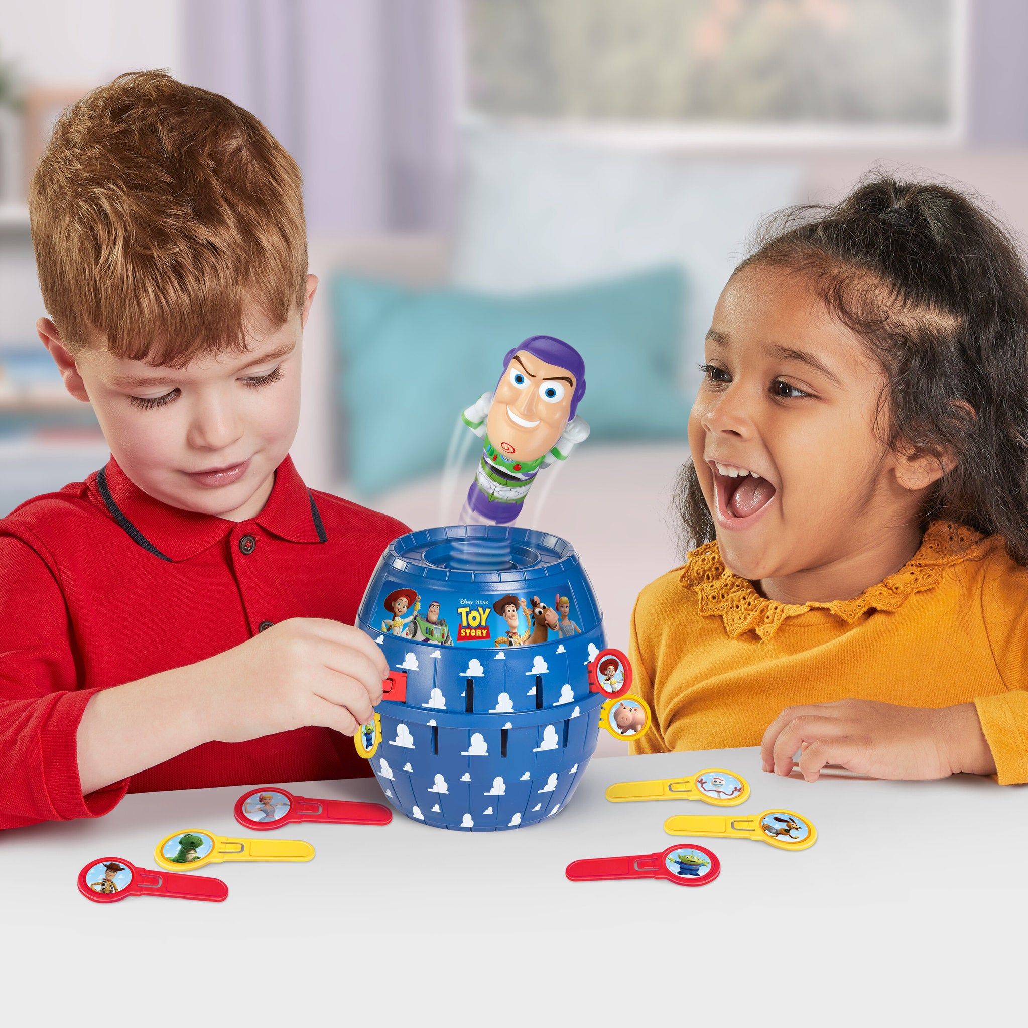 TOMY Pop Up Disney Pixar Buzz Lightyear