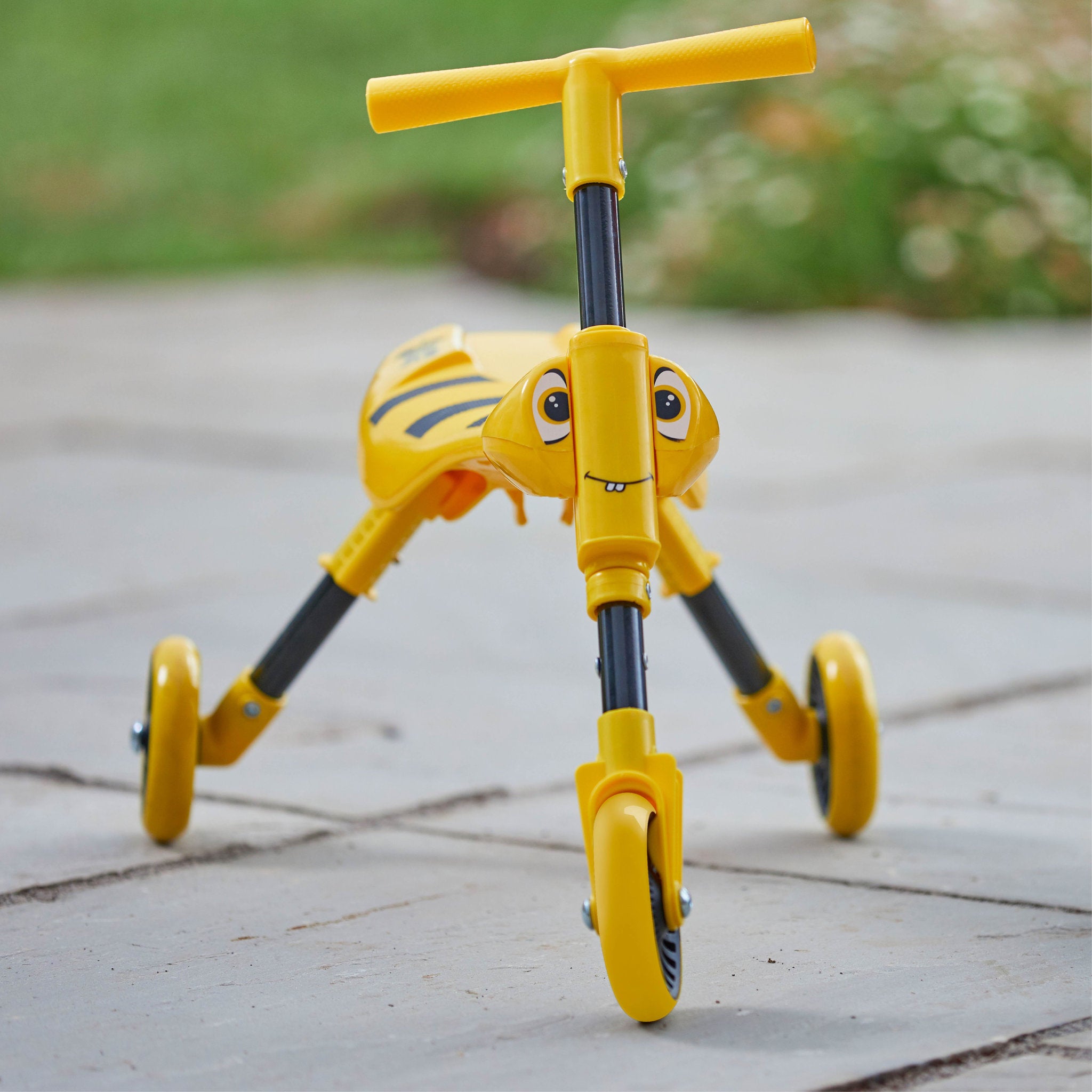 Scuttle Bug Bumble Bee Tricycle - Yellow/Black
