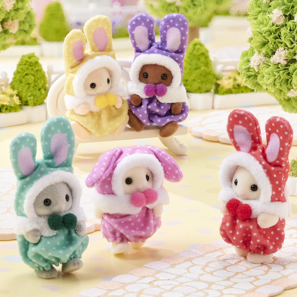 Sylvanian Families Colourful Bunny Costume Blind Bag