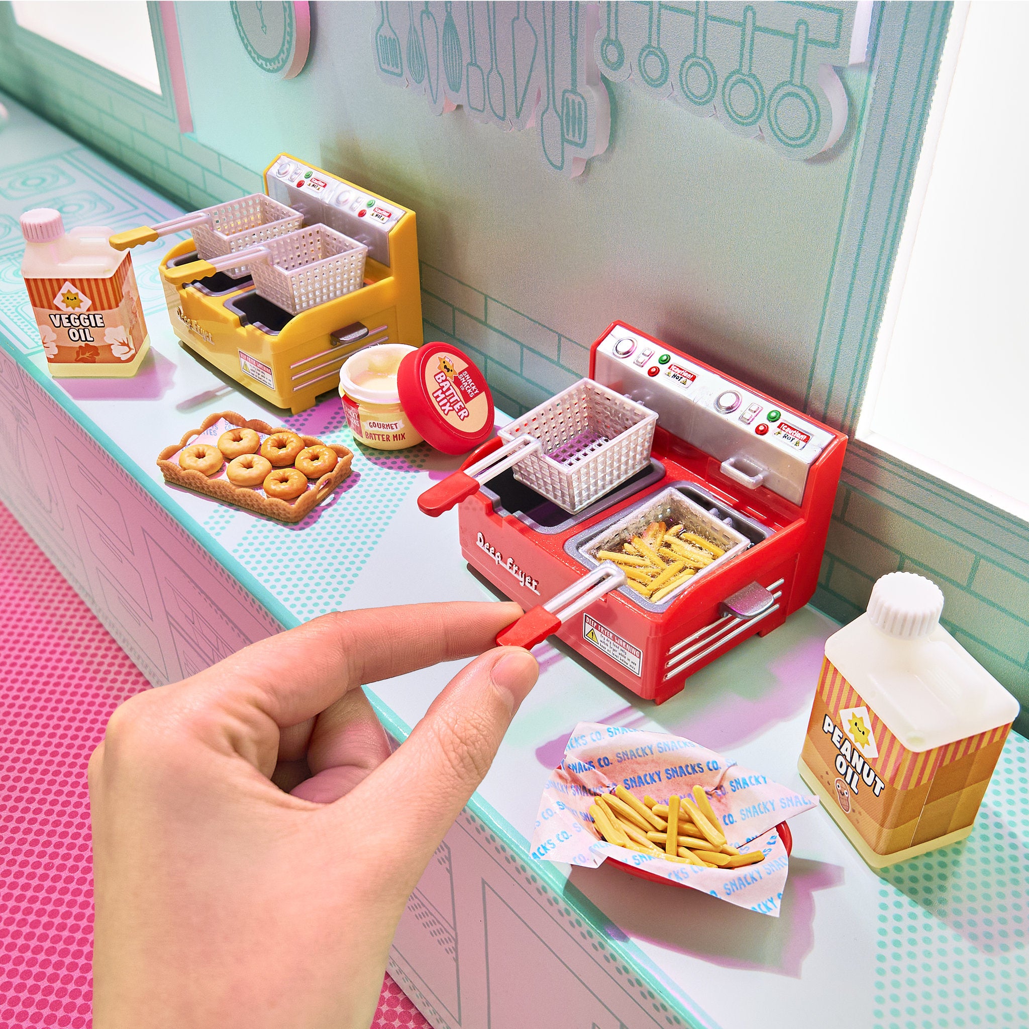 MGA's Miniverse - Make It Mini Appliances Series 3 Blind Capsule