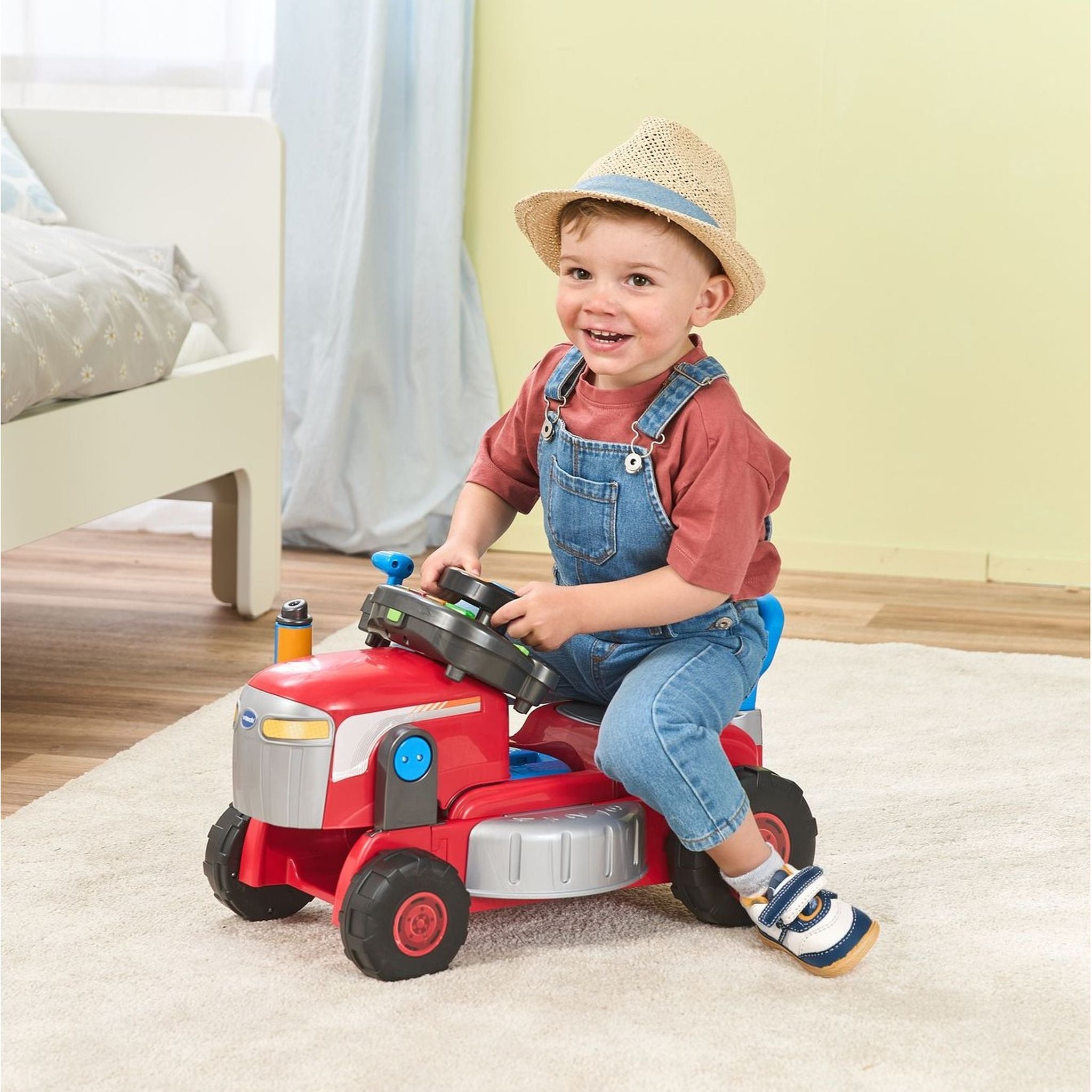 VTech 3-in-1 Mow & Grow Tractor - Red