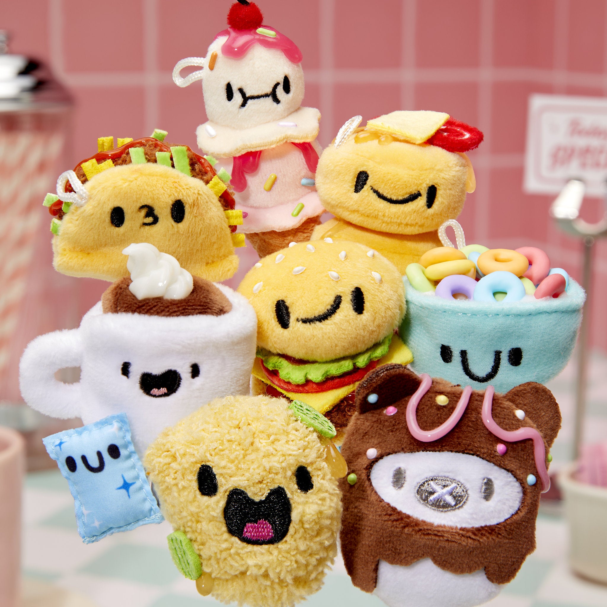 MGA's MiniVerse - Make It Mini Plush Blind Capsules