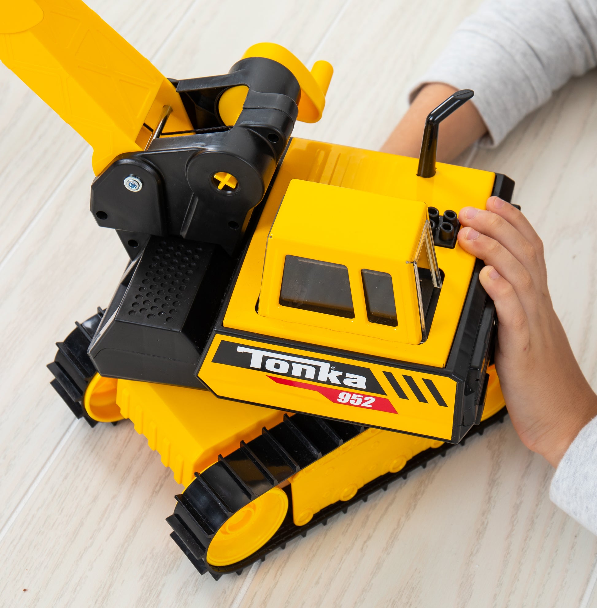 Tonka Steel Classics Wrecking Ball – Toyworld Australia