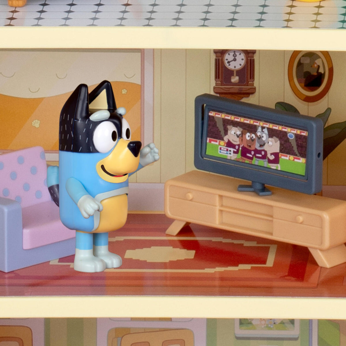 Bluey's Light & Suprise Heeler House Playset