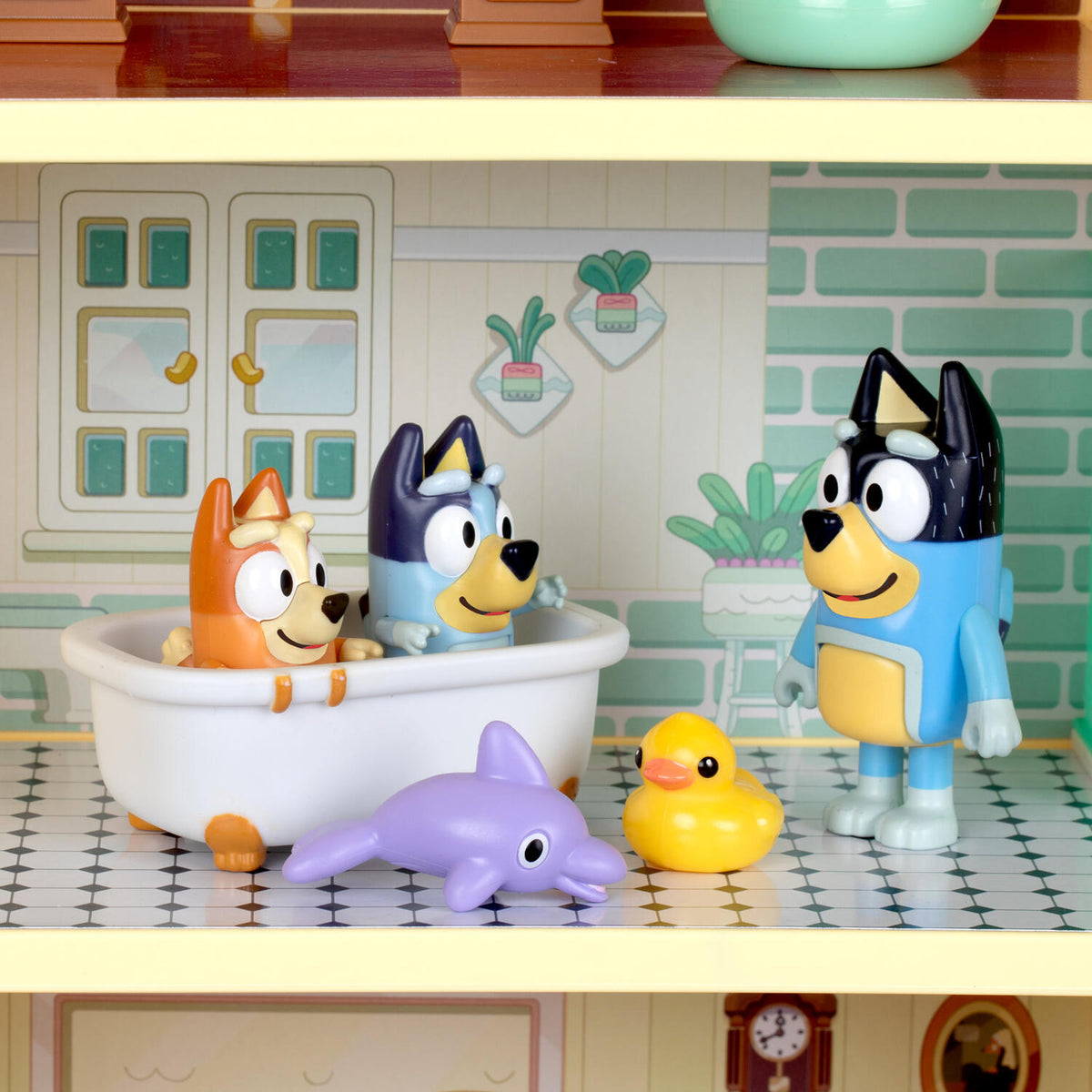 Bluey's Light & Suprise Heeler House Playset