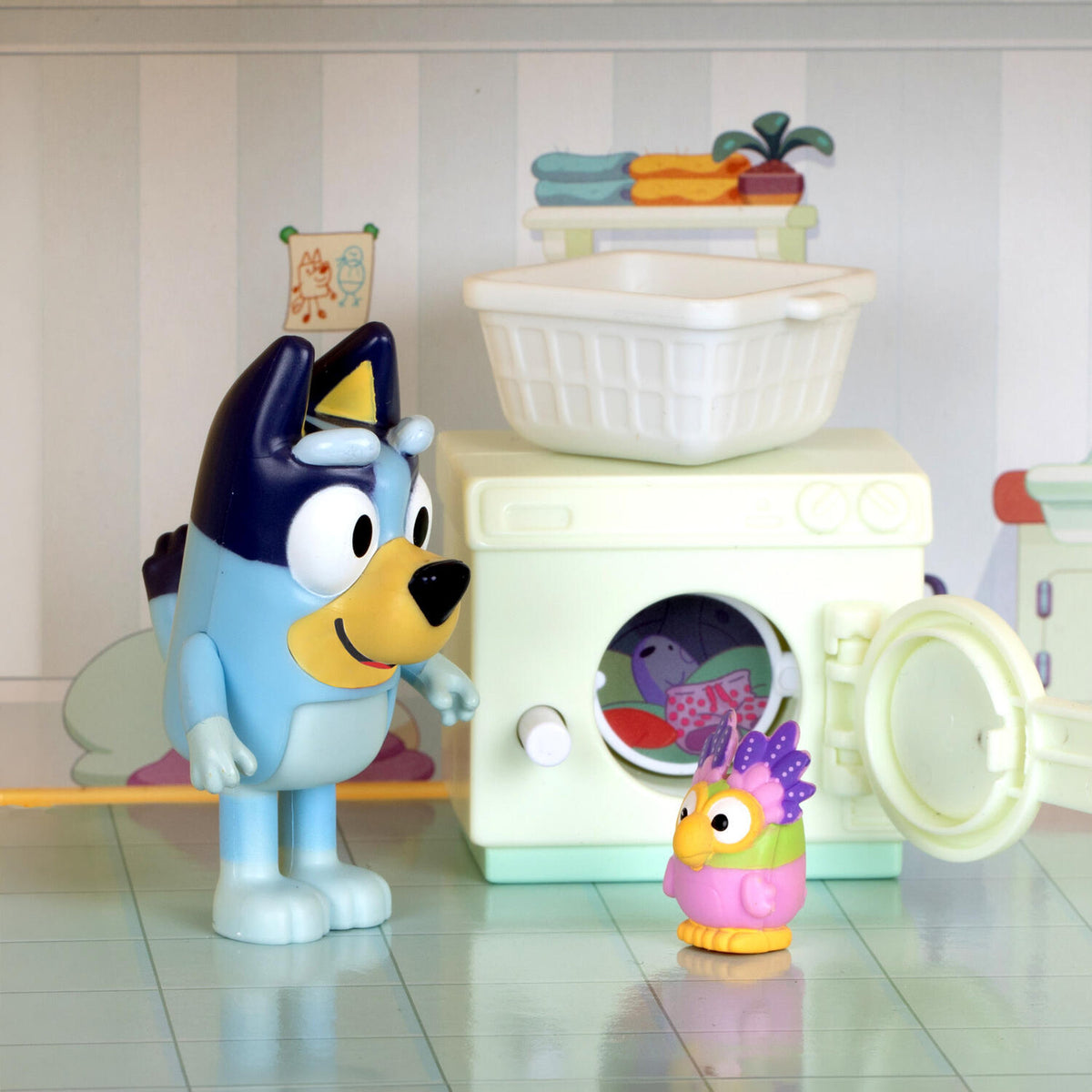 Bluey's Light & Suprise Heeler House Playset