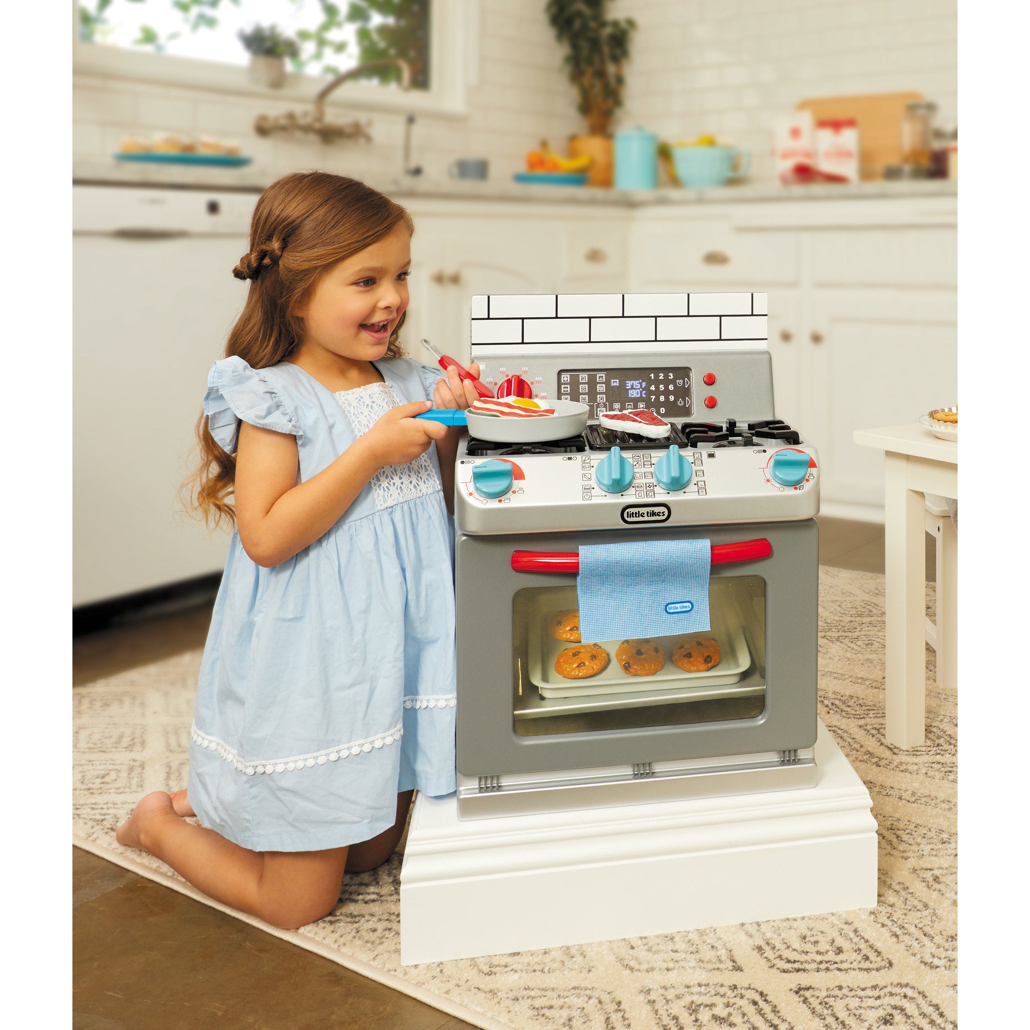 Little Tikes My First Oven Pretend Play Kitchen Set