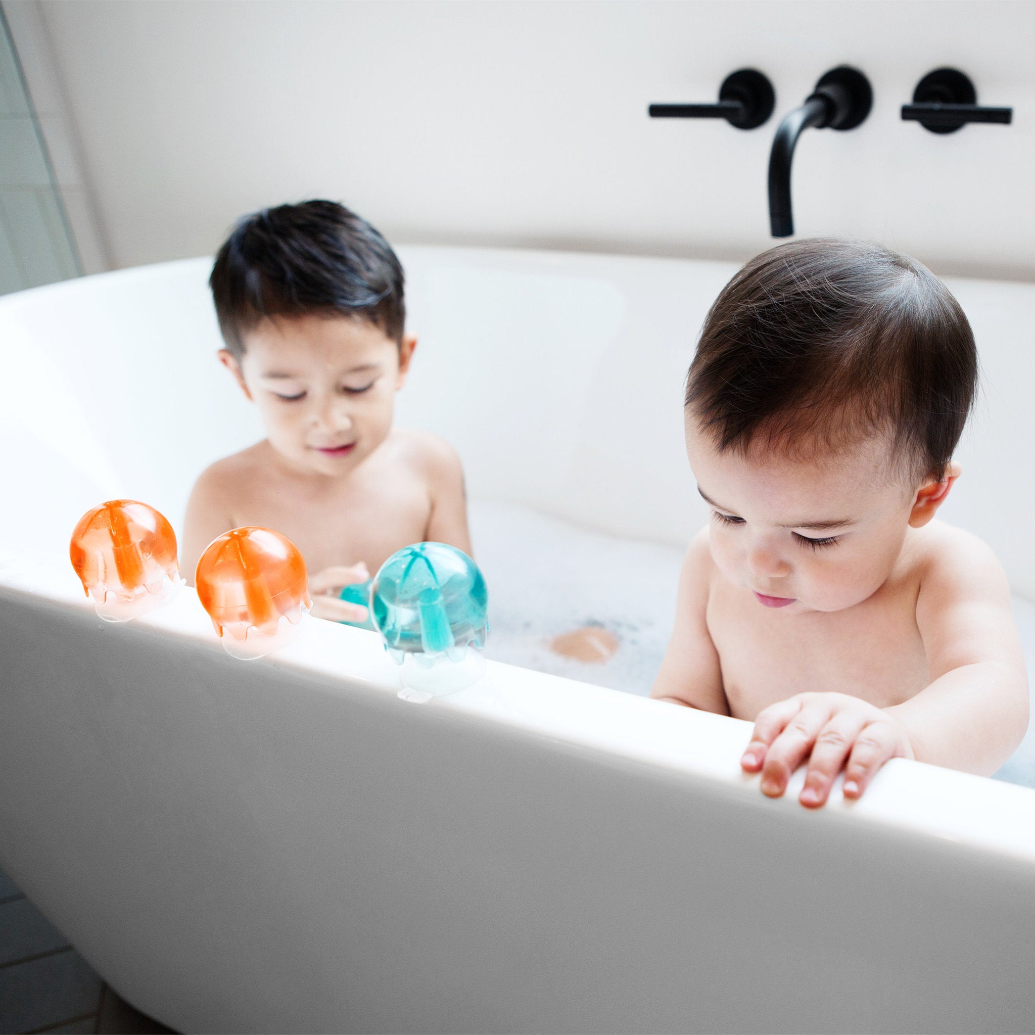Boon Jellies Suction Cup Bath Toys - Navy