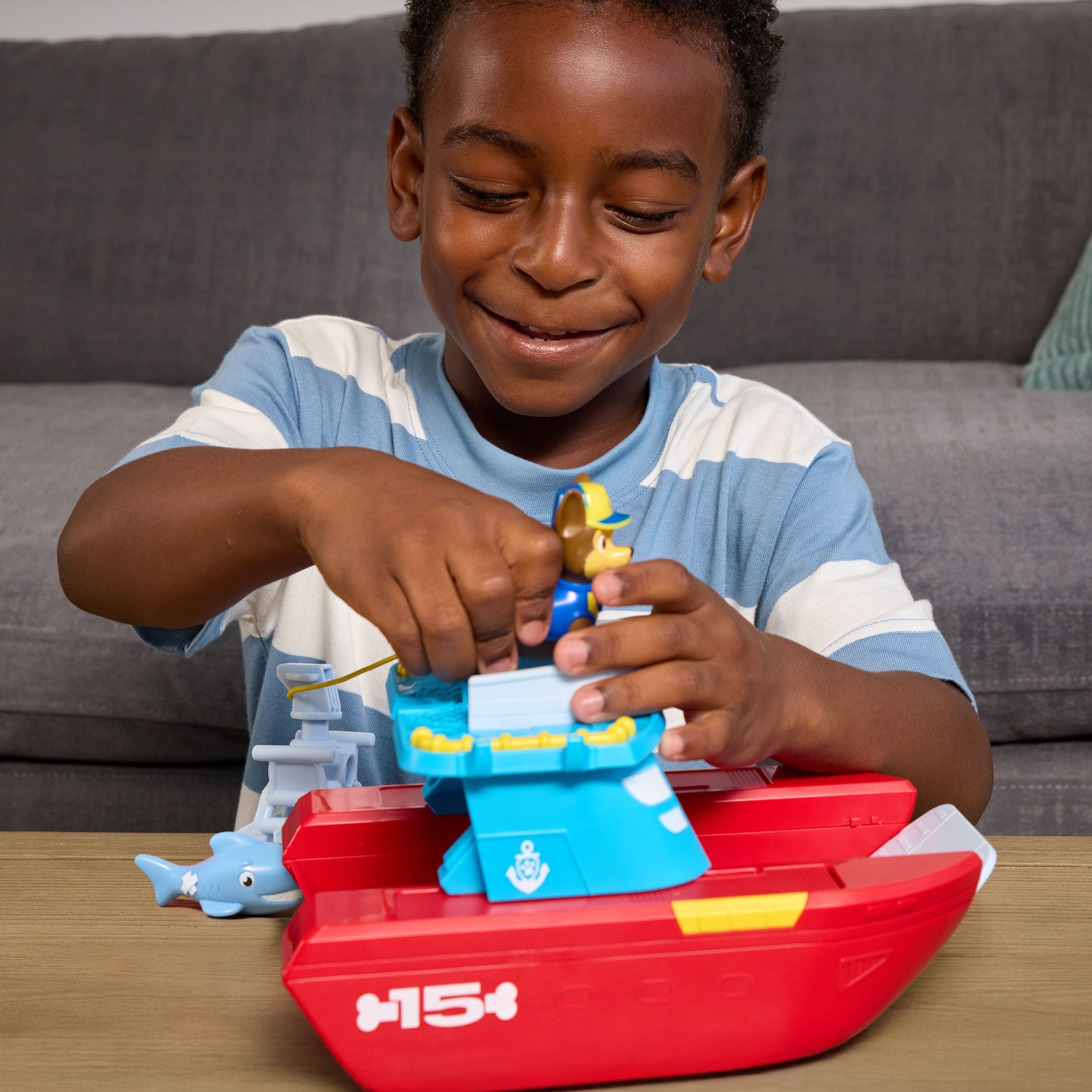 PAW Patrol Sea Patroller Vehicle With Chase Figure - Toyworld Australia