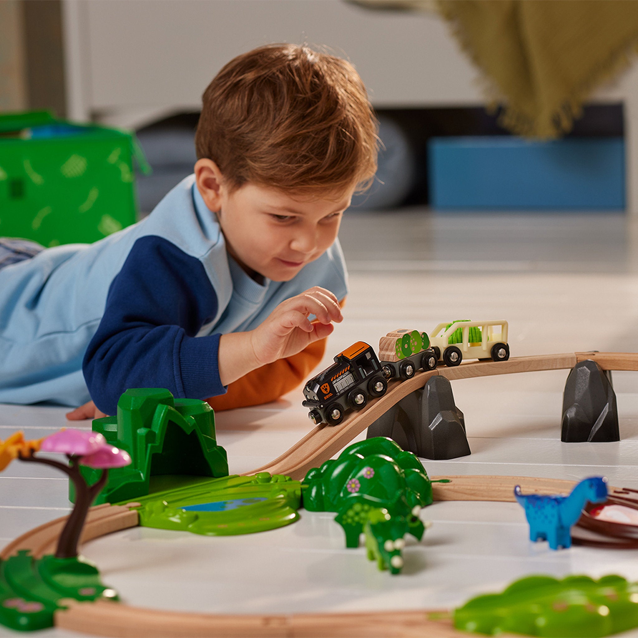 BRIO World Dinosaur Deluxe Train Set 45 Piece Set